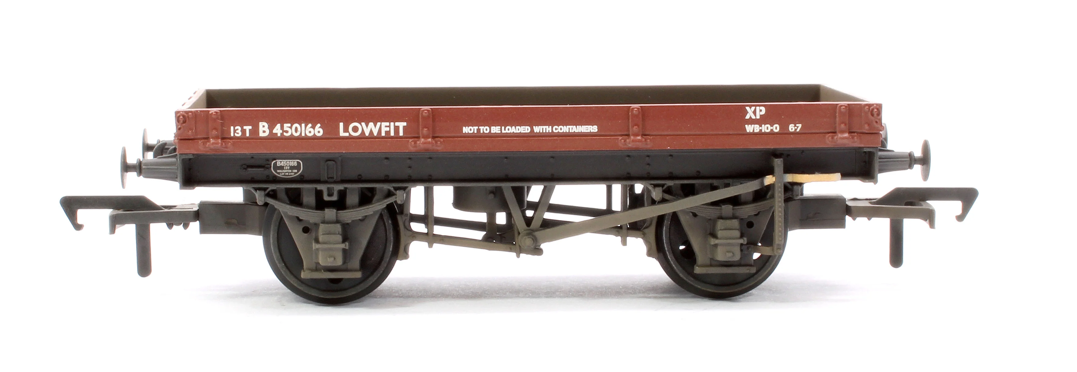 37-479C 1 Plank 'Lowfit' Wagon BR Bauxite (Late) No.B450166 - Weathered - Image 2