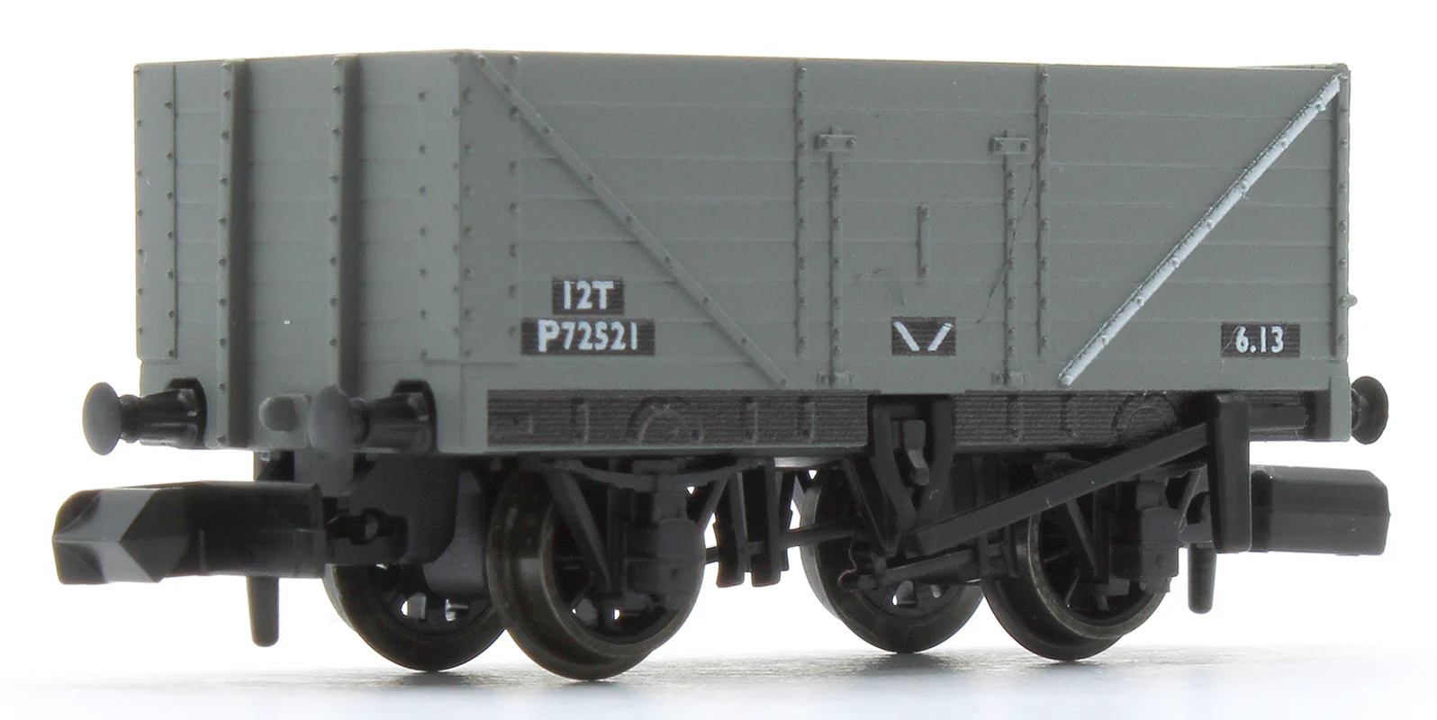 NR7004B 9ft 7 plank open wagon, BR, grey No.72521