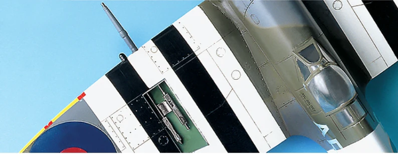 PKAY12274 Spitfire Mk XIVc Model Kit - Image 5