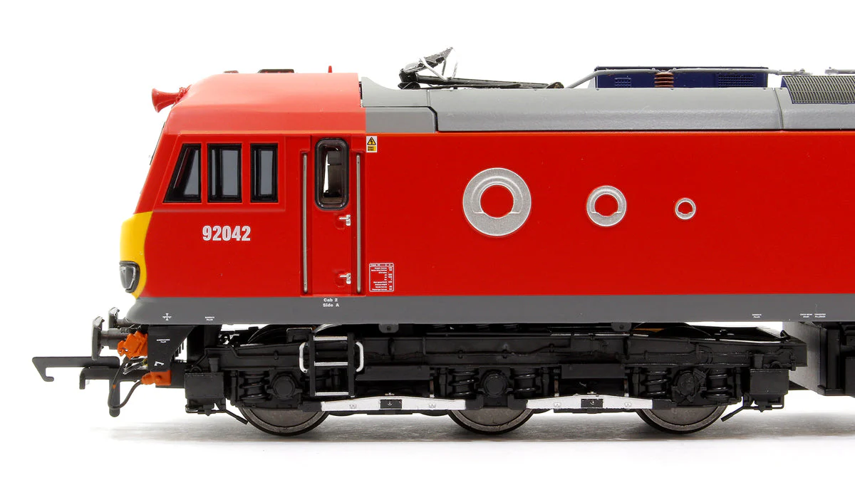 ACC2200-92042 Pre-Owned Class 92 042 DB Schenker Red Electric Locomotive - DCC Fitted - Image 5