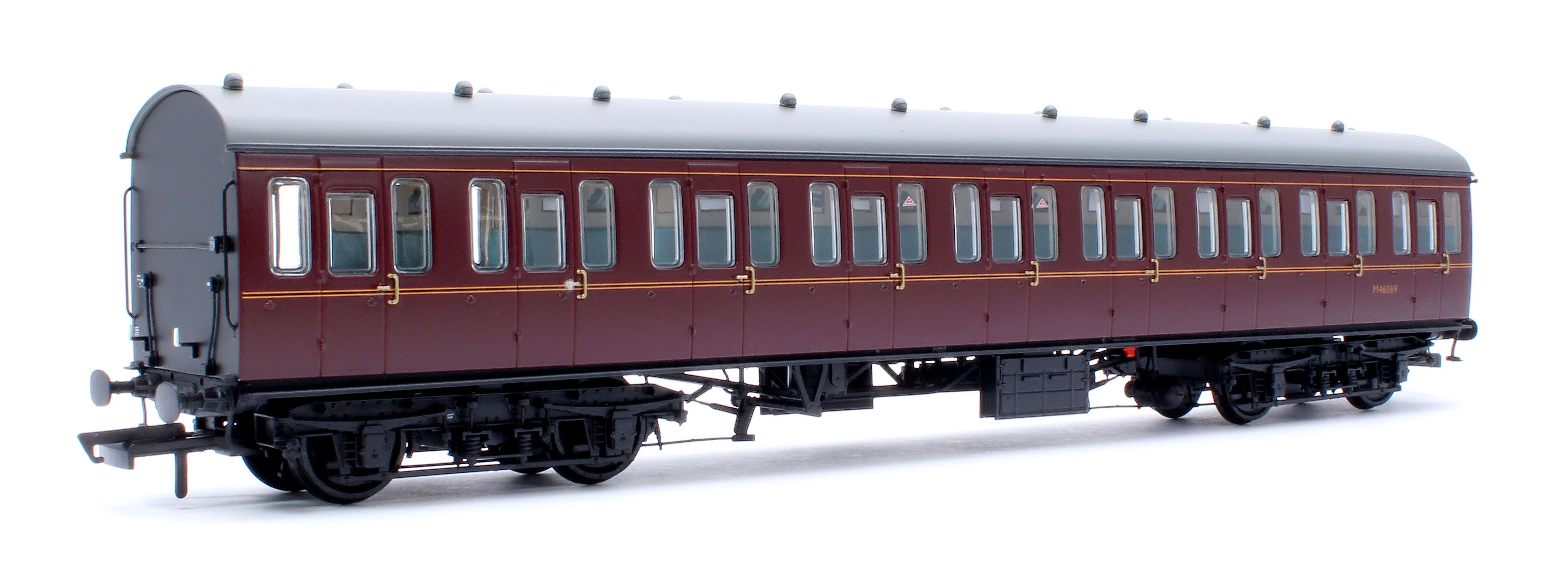 ACC2372 BR Mk1 57' Non-Gangway Coach - S - Lined Maroon (Low position) M46069 - Image 3