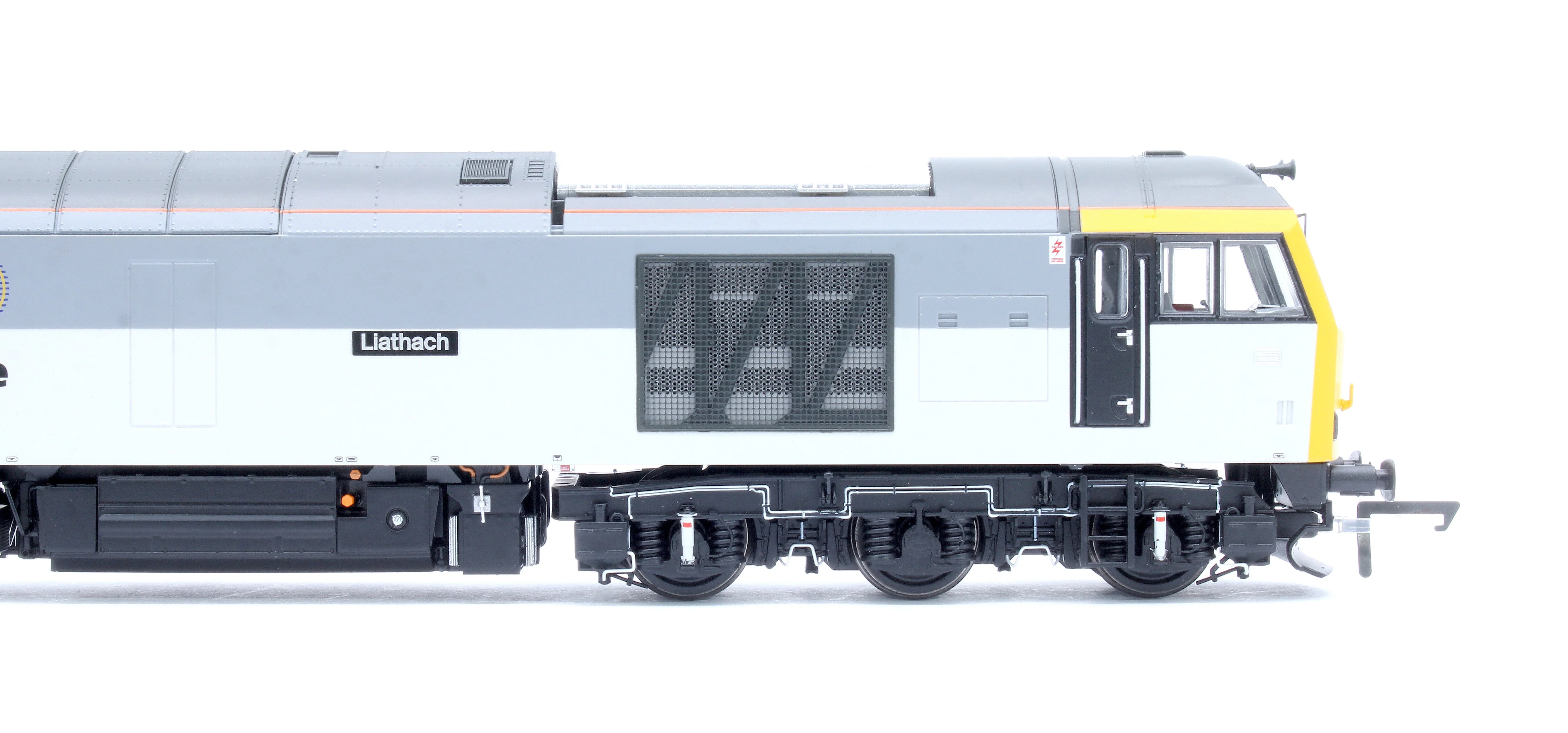 Pre-Owned ACC3033 Class 60 60075 'Liathach' Mainline Grey Diesel Locomotive - Image 9