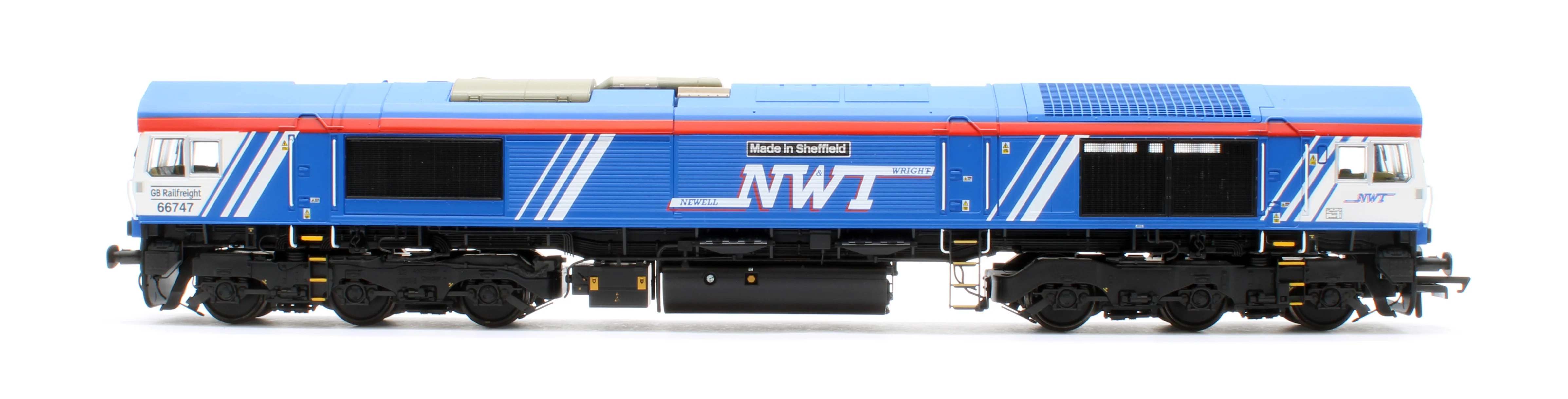 ACC3467 Class 66 GBRF (Newell and Wright) No.66747 Diesel Locomotive - Image 5