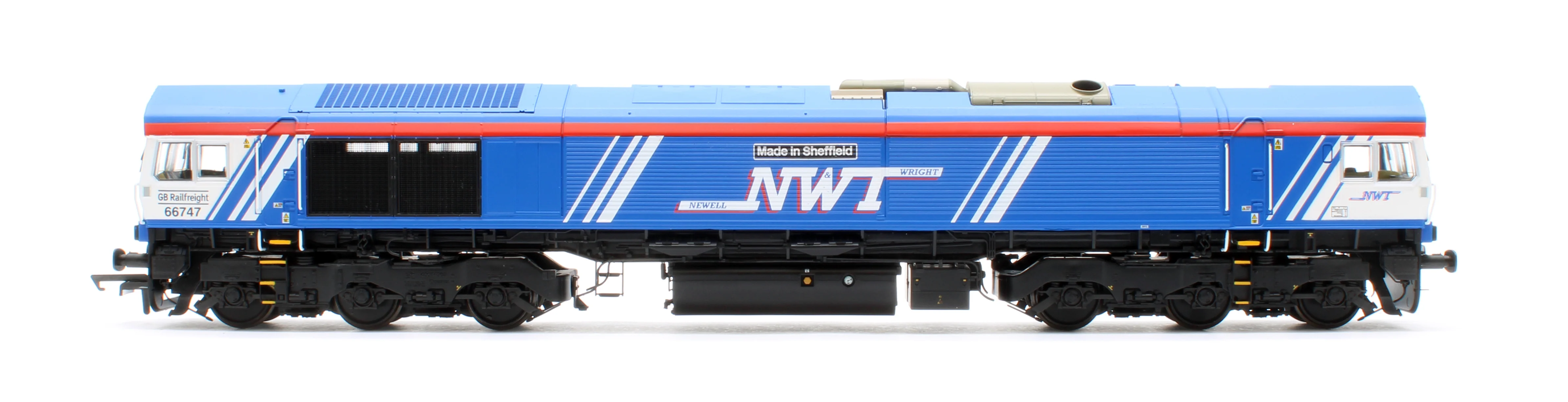 ACC3467 Class 66 GBRF (Newell and Wright) No.66747 Diesel Locomotive - Image 6