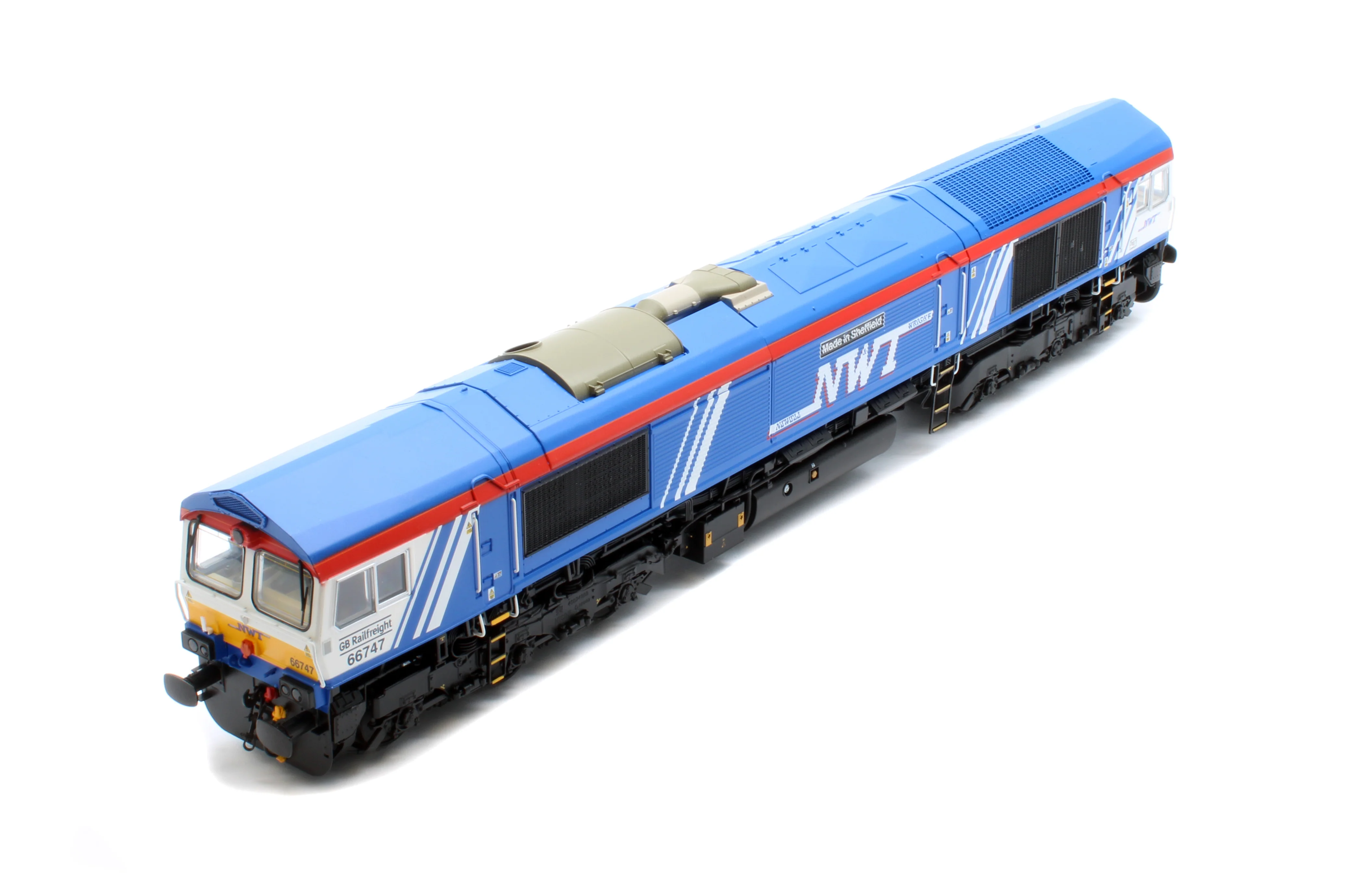 ACC3467 Class 66 GBRF (Newell and Wright) No.66747 Diesel Locomotive - Image 8