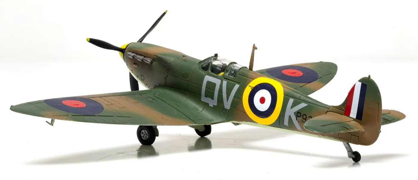 A01071C Supermarine Spitfire Mk.Ia Model Kit - Image 6