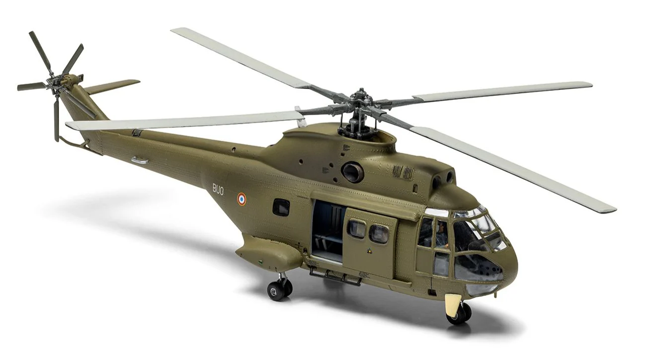 A03021V Westland Puma HC.1 Model Kit - Image 4