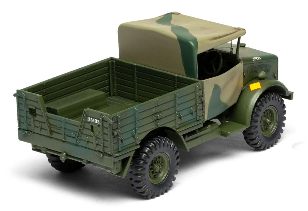 A03313A WWII RAF 15-cwt 4 x 2 G.S. Truck Model Kit - Image 4