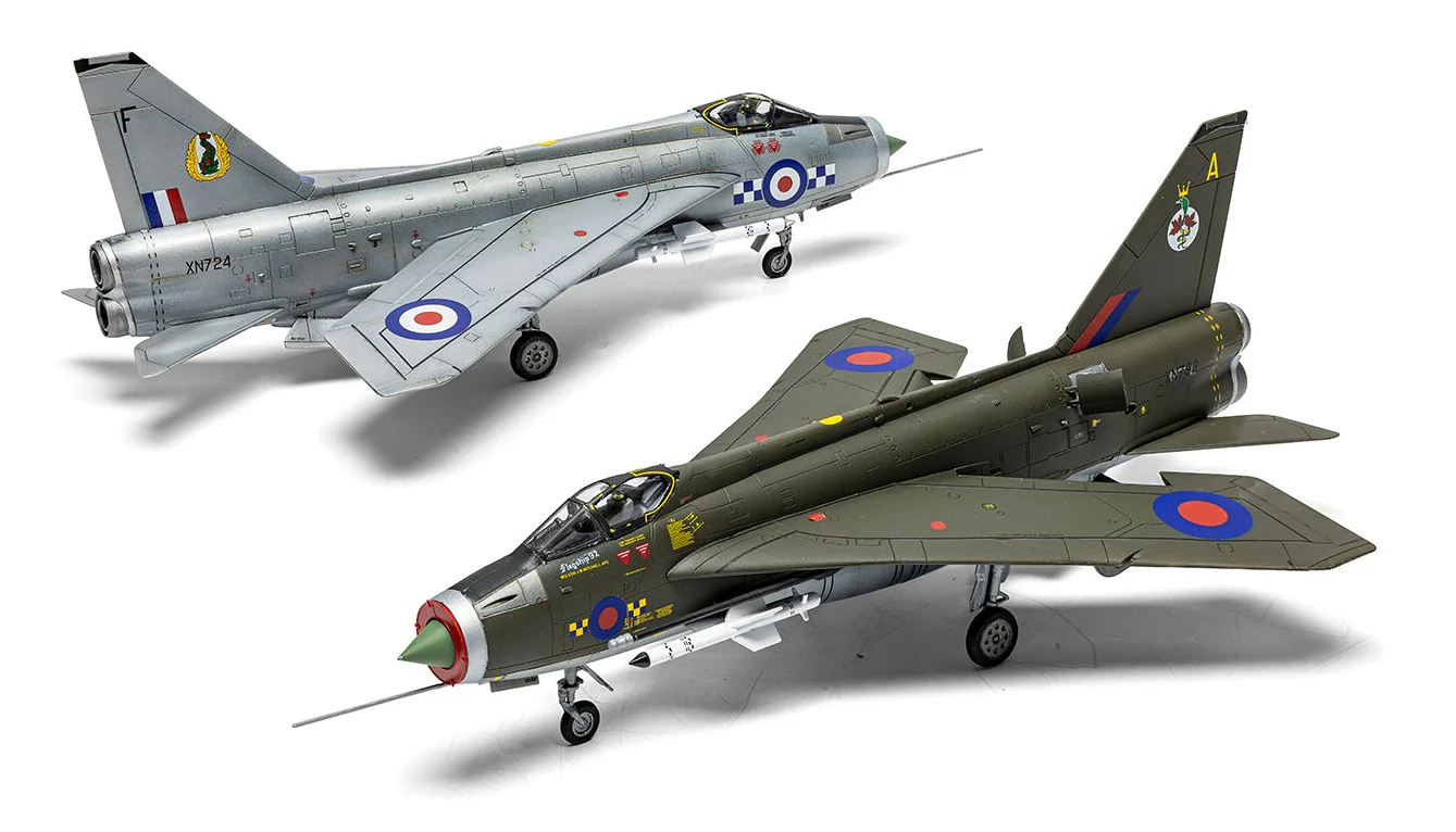 A04054A English Electric Lightning F.2A Model Kit - Image 7