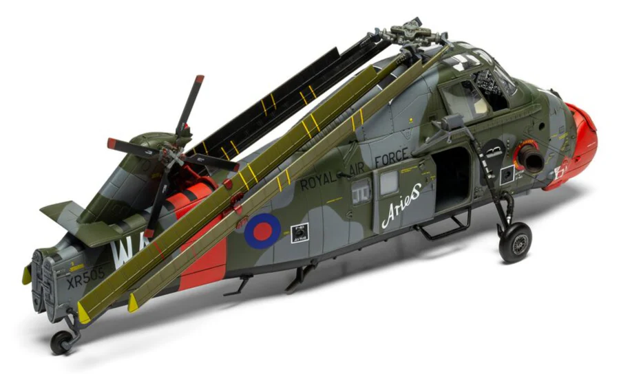 A04068 Westland Wessex HC.2 Model Kit - Image 8