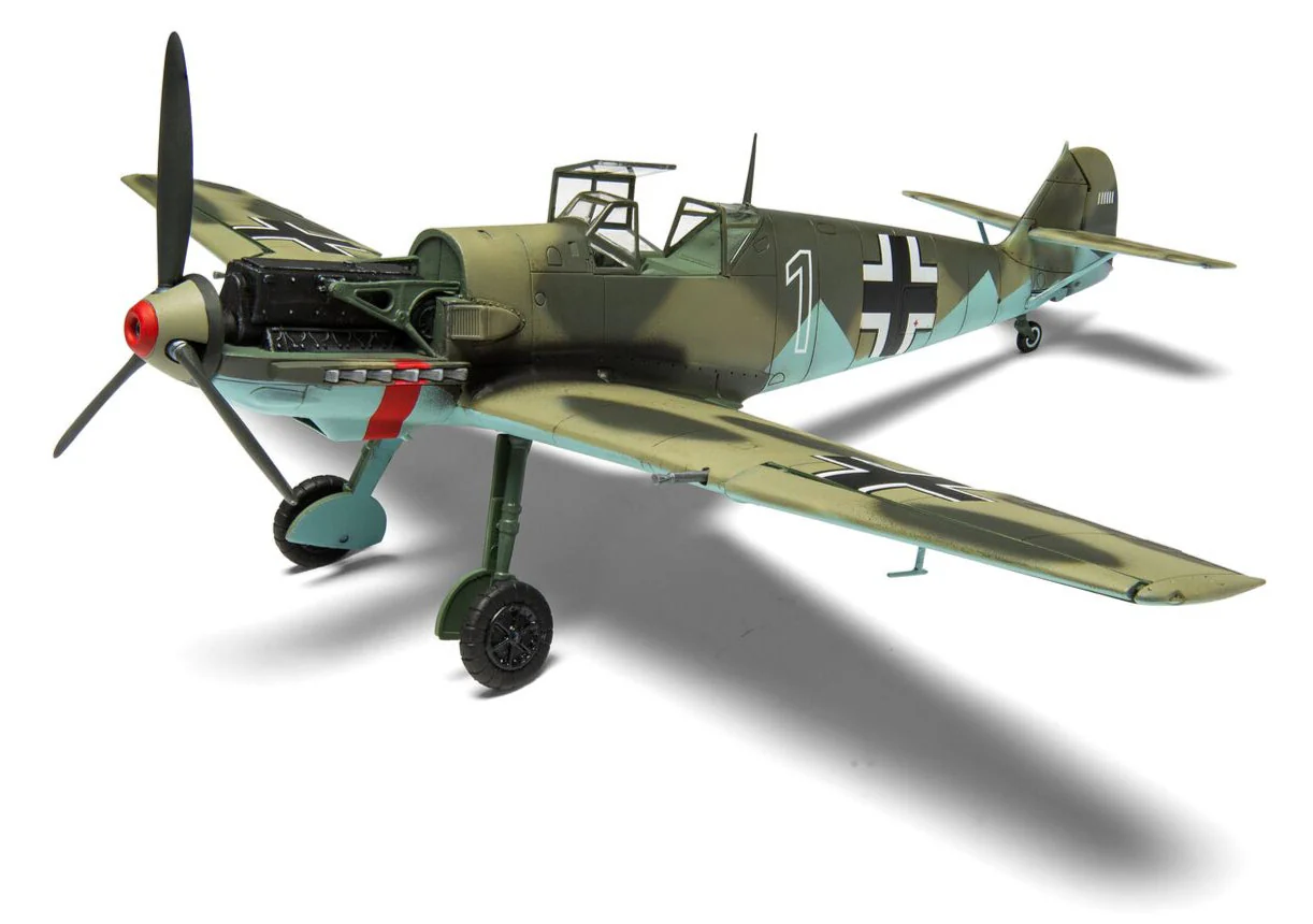 A05120C Messerschmitt Bf109E-3/E-4 Model Kit - Image 2