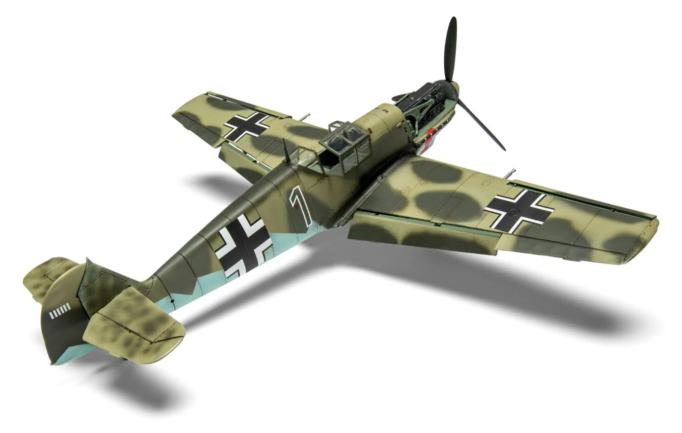 A05120C Messerschmitt Bf109E-3/E-4 Model Kit - Image 3