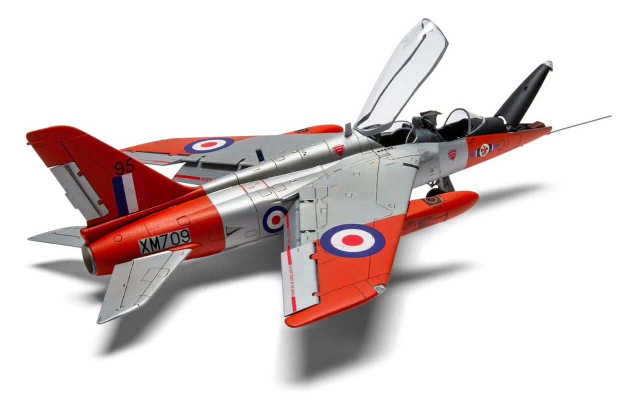 A05123 Folland Gnat T.1 Model Kit - Image 7