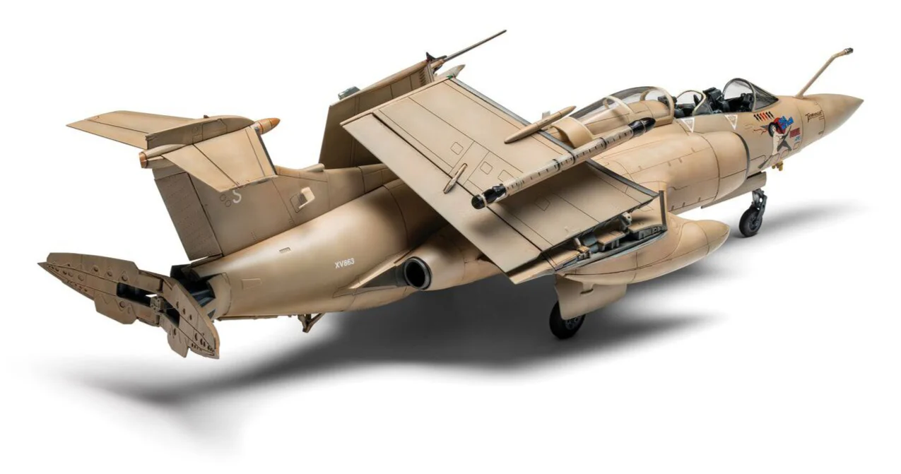 A06022A Blackburn Buccaneer S.2B GULF WAR Model Kit - Image 4