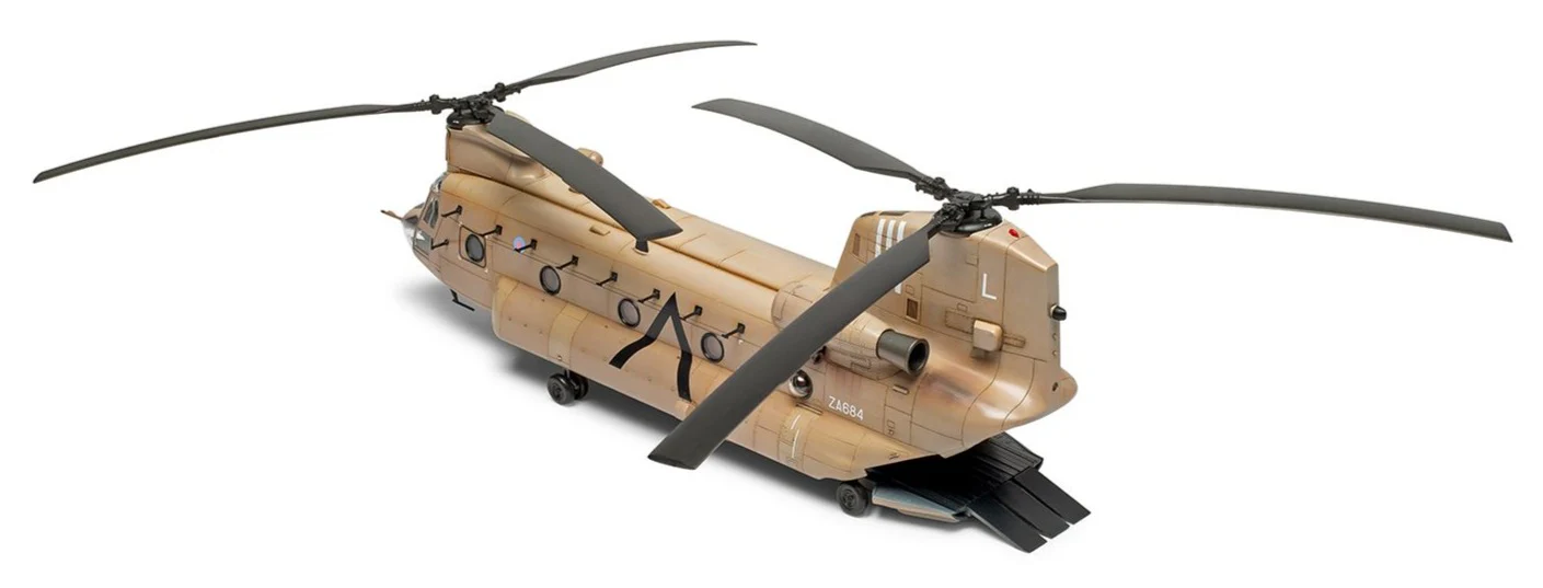 A06023 Boeing Chinook HC.1 Model Kit - Image 6