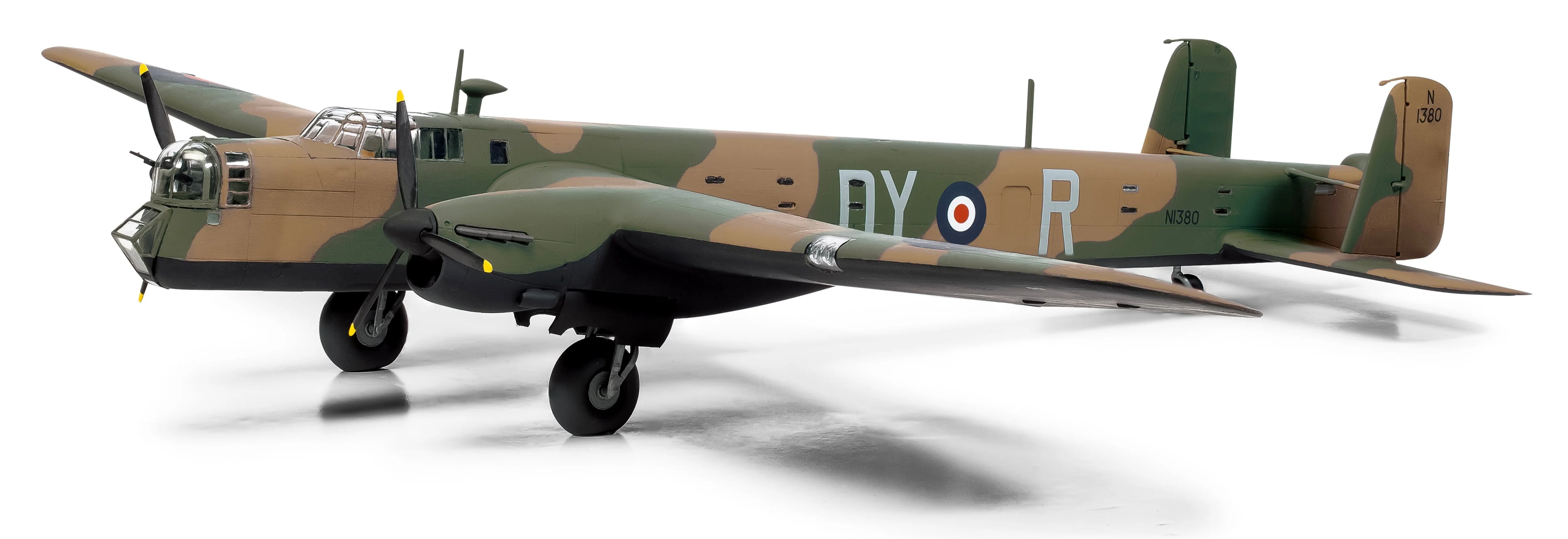 A08016 Armstrong Whitworth Whitley Mk.V Model Kit - Image 5