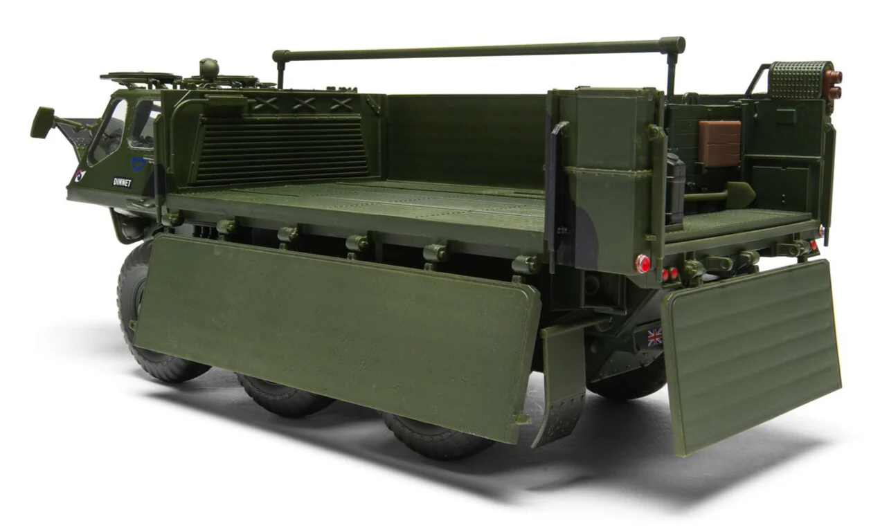 A1381 Alvis FV622 Stalwart Mk.2 Model Kit - Image 4