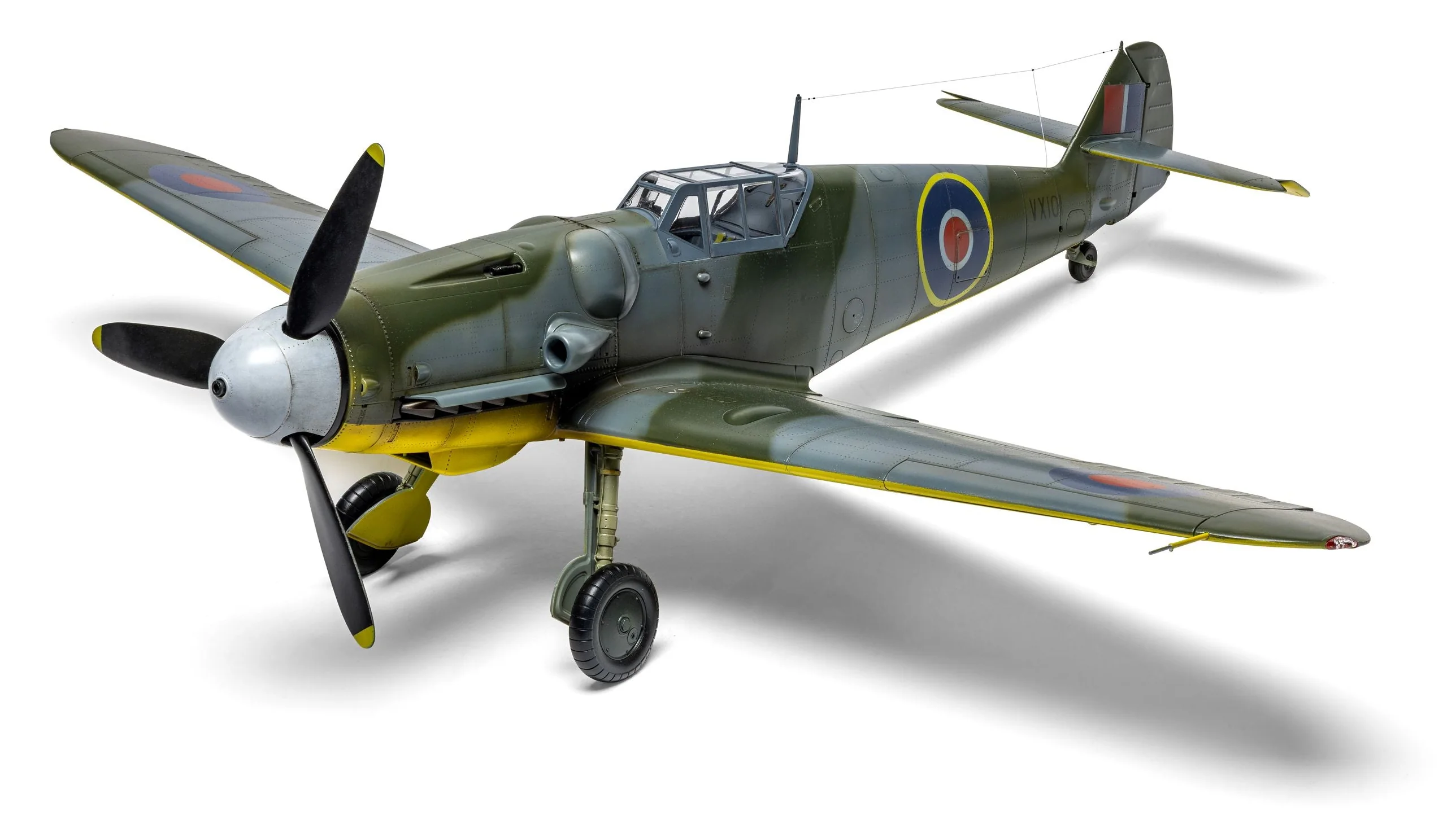 A17003 Messerschmitt Bf109G-5/6 Model Kit - Image 7