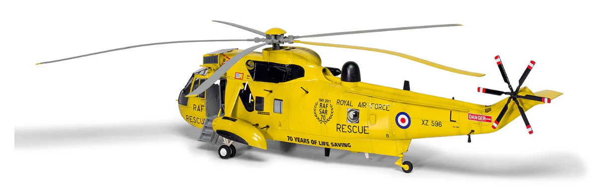 A55307B Gift Set - Westland Sea King HAR.3 Model Kit - Image 4