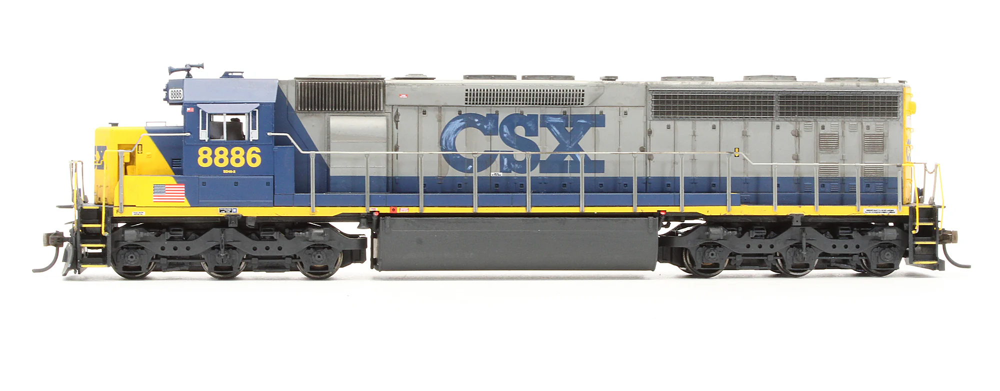 G67157 Pre-Owned SD45-2 Diesel Locomotive CSX - Road #8886 - Custom Weathered - Image 4