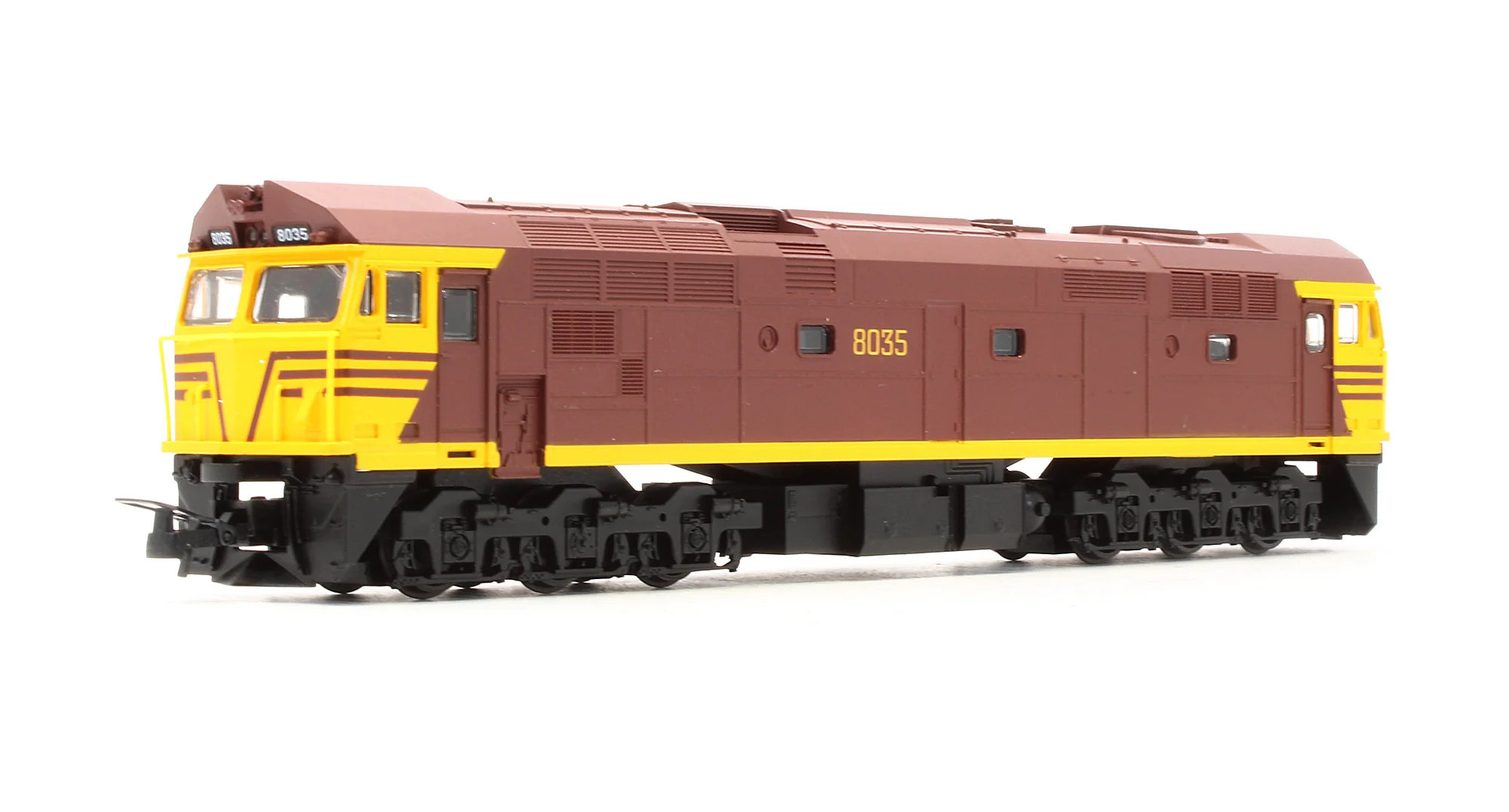 8035 Pre-Owned NSW Class 8035 Diesel Locomotive - Image 2