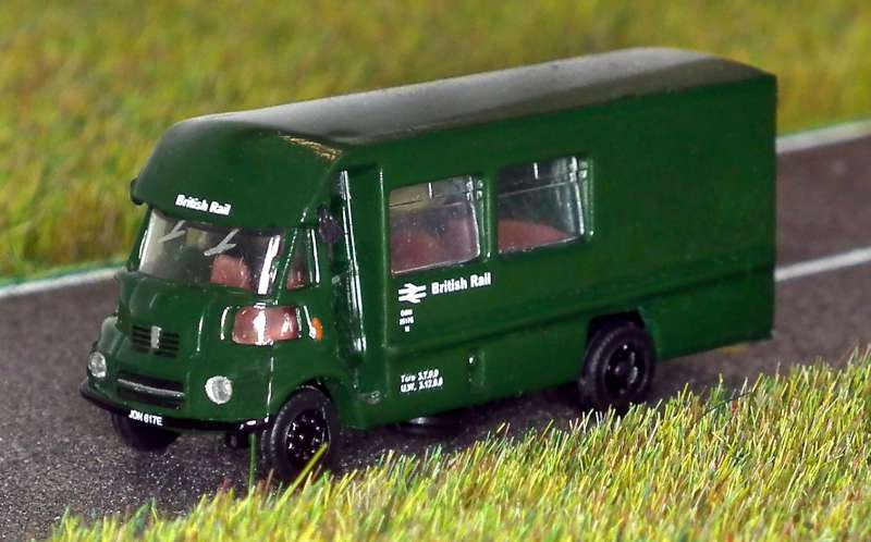 N046 Leyland FG Crewbus - British Rail (Green)