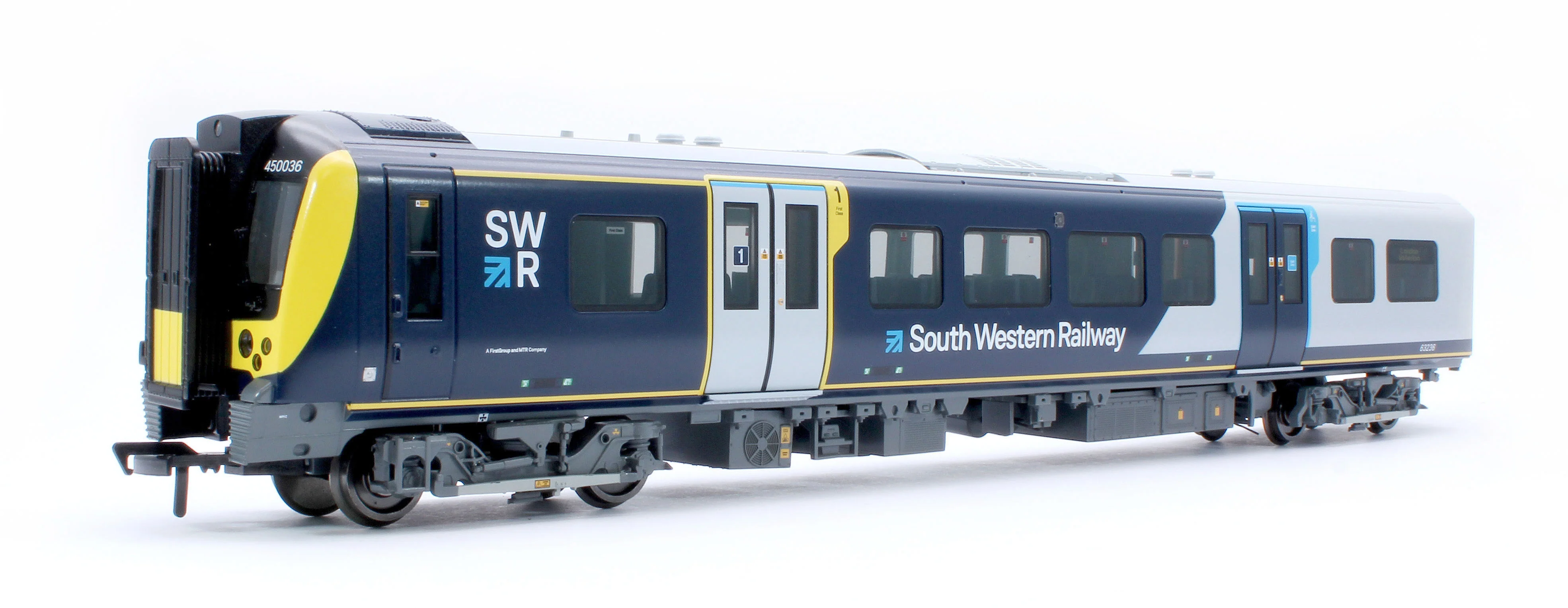 31-042SF Class 450/0 4-Car EMU 450036 South Western Railway - DCC Sound - Image 11