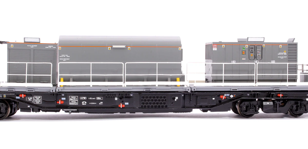 31-578SF Windhoff MPV 2-Car Set Network Rail Yellow Nos. DR98923 and DR989 - DCC Sound - Image 6
