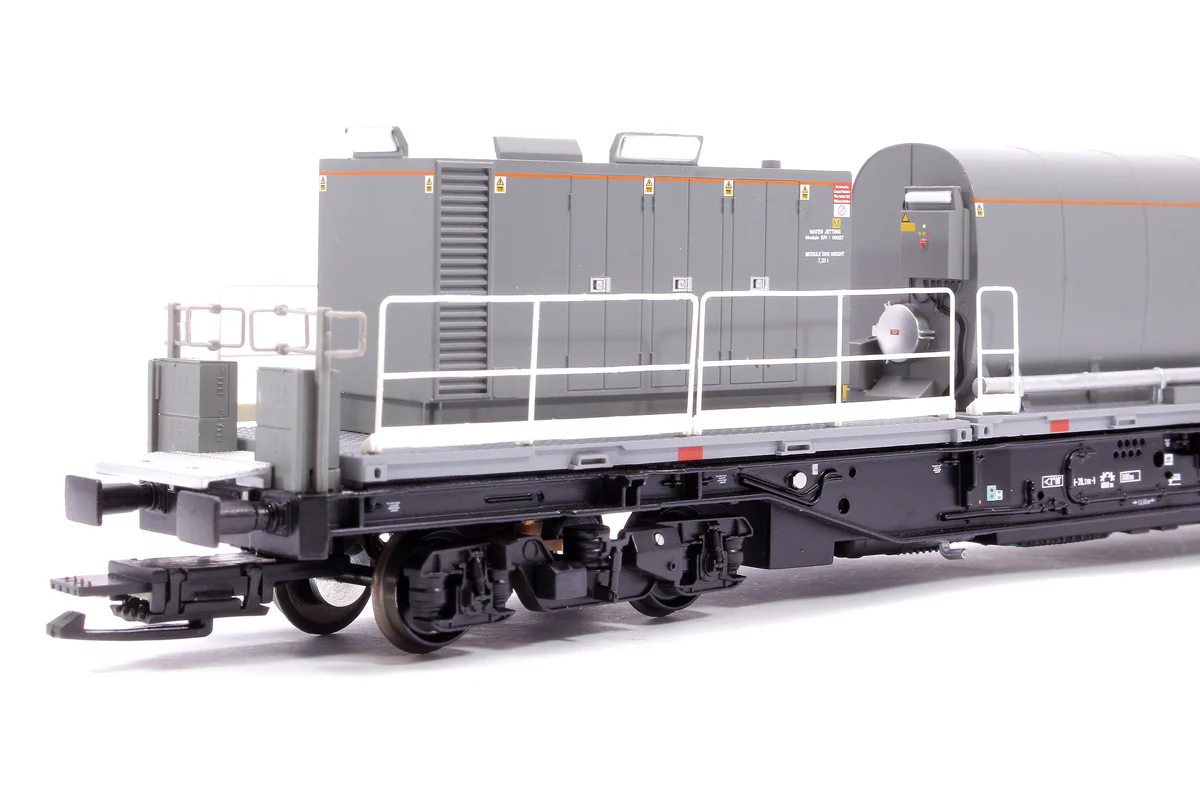31-578SF Windhoff MPV 2-Car Set Network Rail Yellow Nos. DR98923 and DR989 - DCC Sound - Image 7