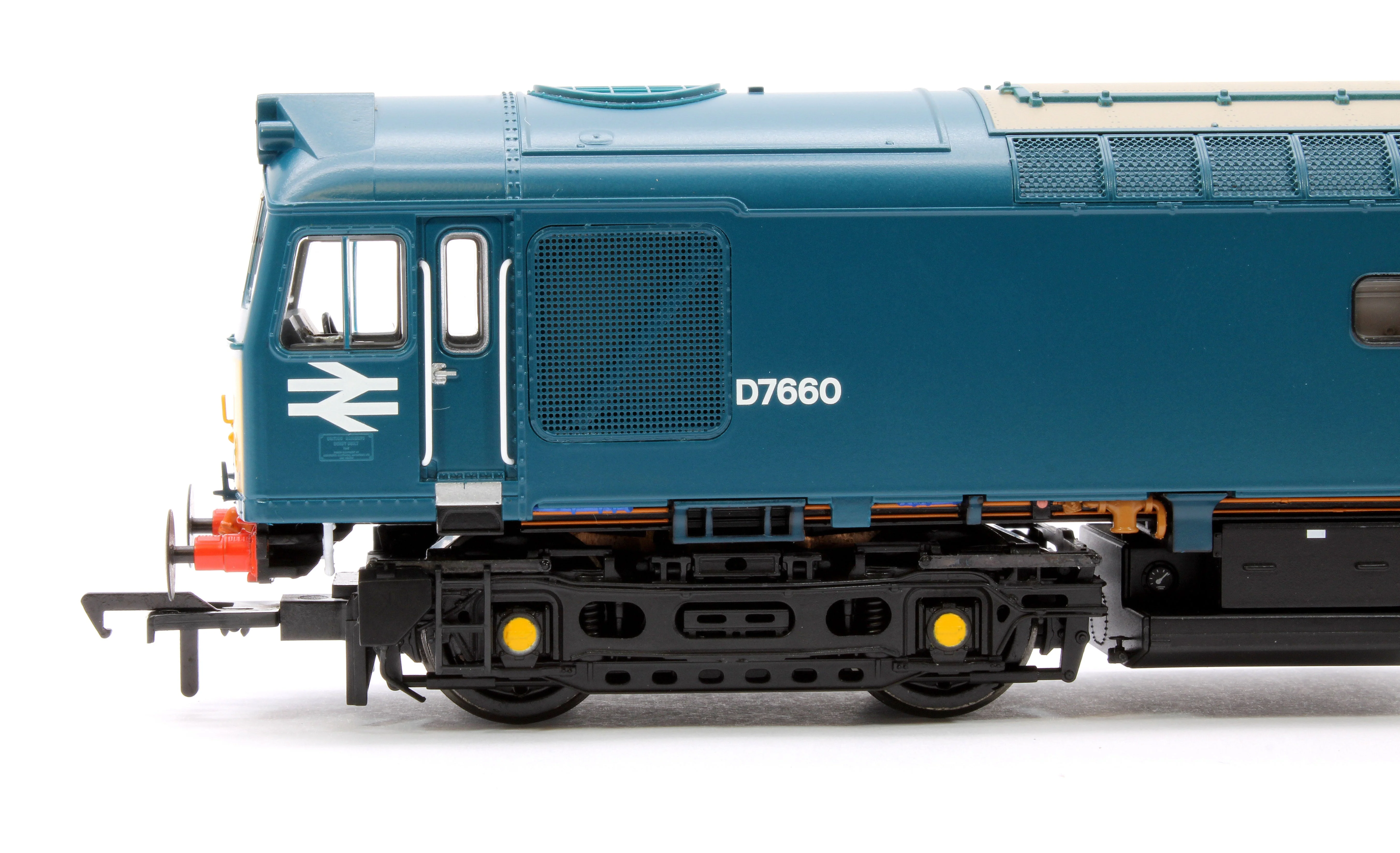 Pre-Owned 32-333 Class 25/3 D7660 BR Blue (Small Yellow Panels) Diesel Locomotive - Image 7