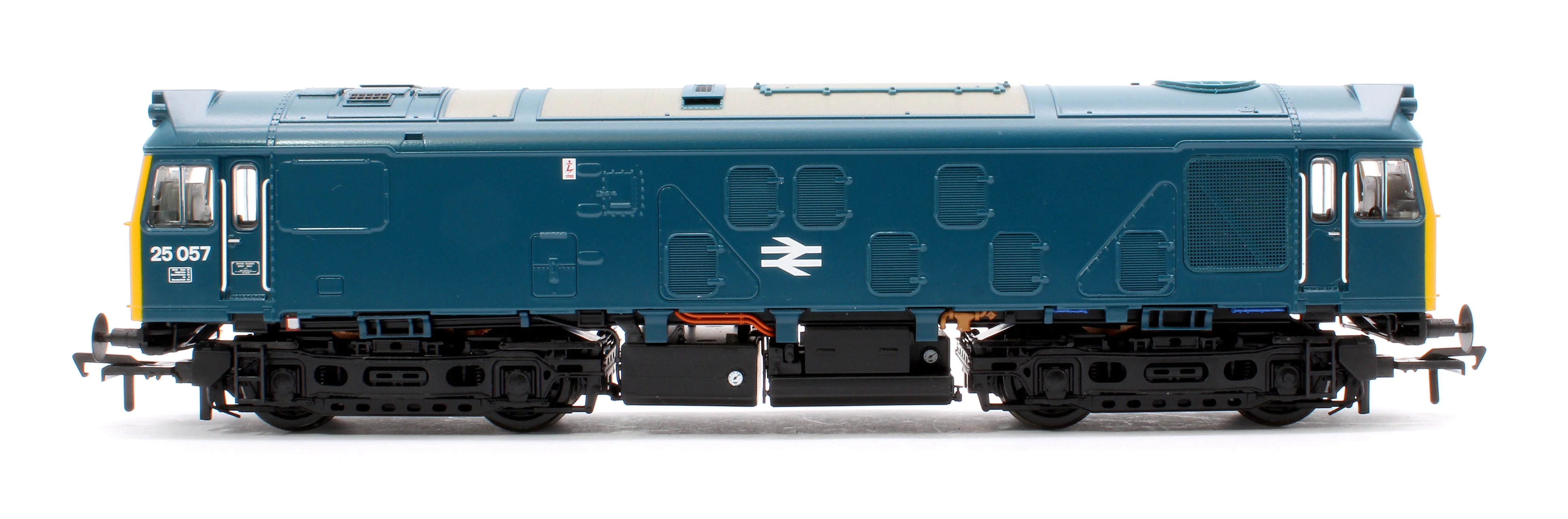 32-340ASF Class 25/1 25057 BR Blue Diesel Locomotive - DCC Sound - Image 5