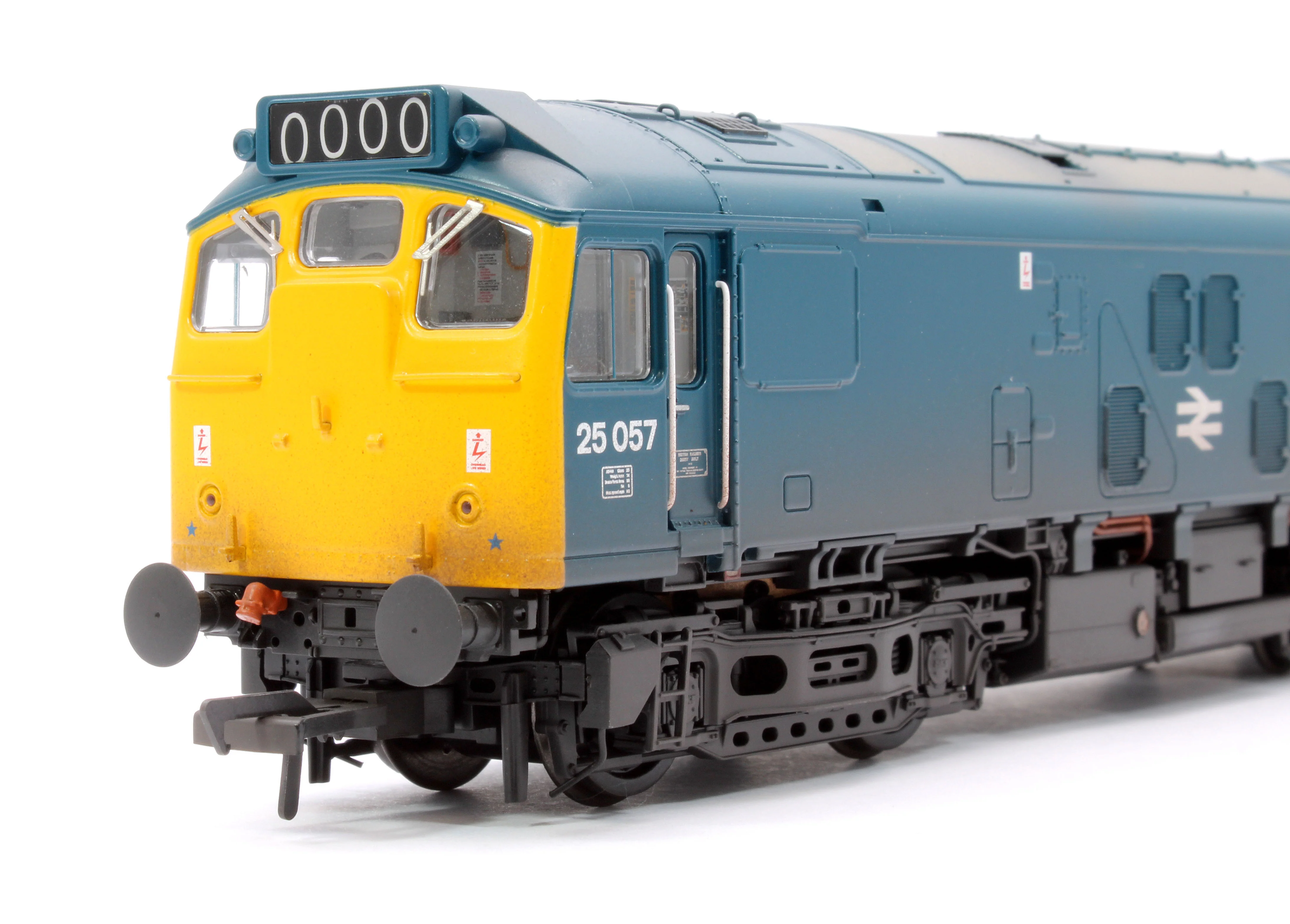 32-340SF Class 25/1 25057 BR Blue Diesel Locomotive - DCC Sound & Weathered - Image 8