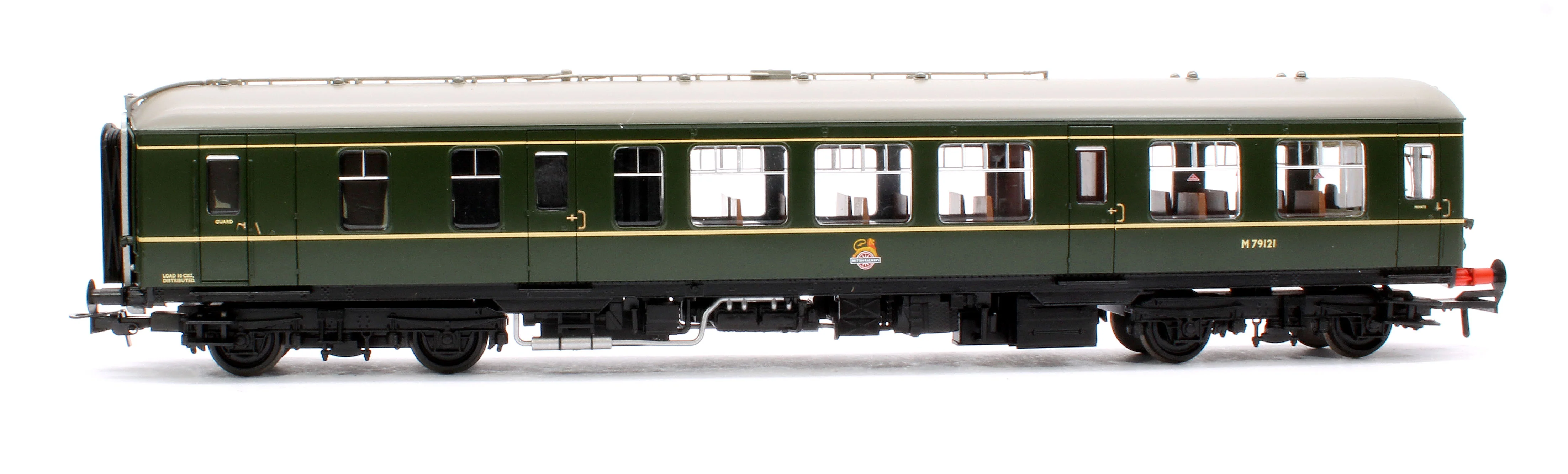 32-518 Derby Lightweight 2-Car DMU BR Green (Early Emblem) Diesel Locomotive - Image 7