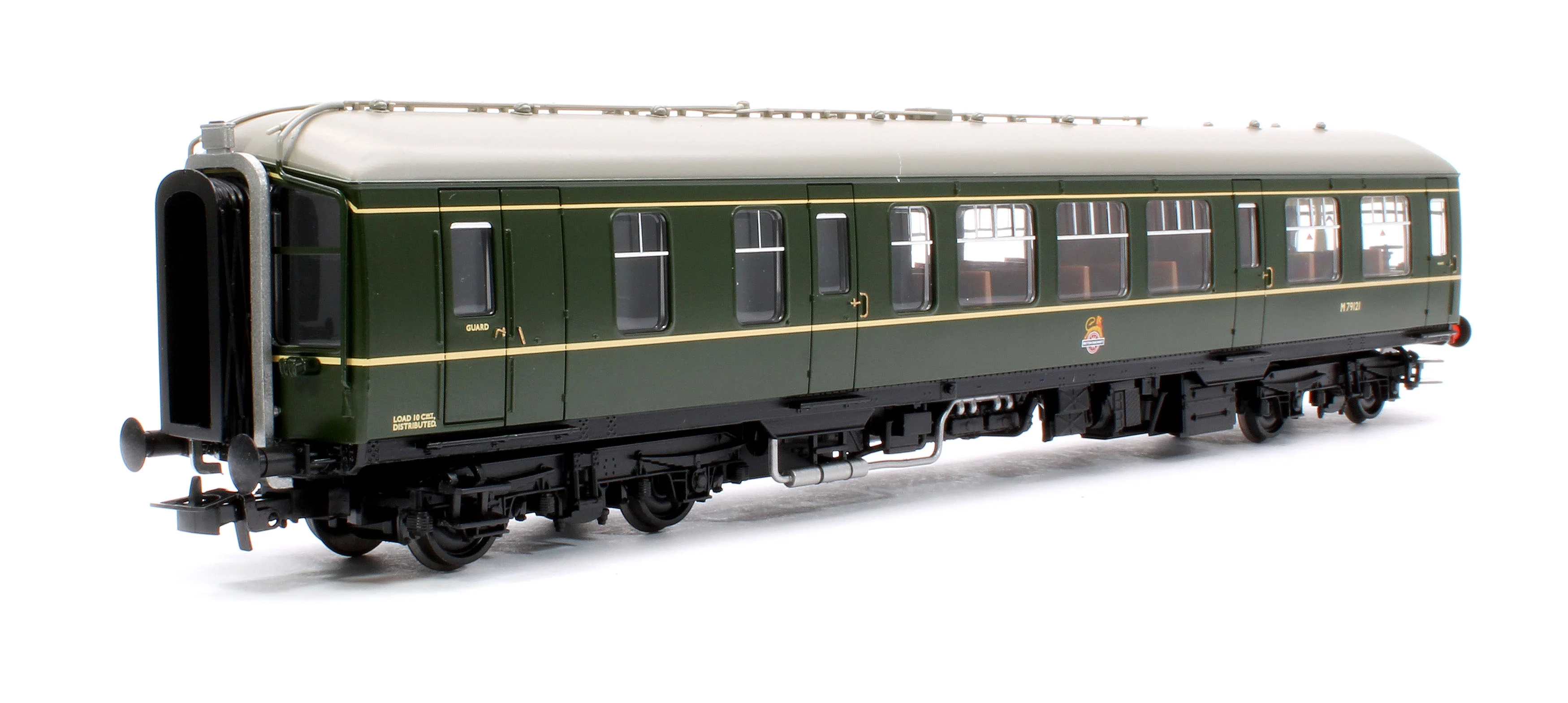 32-518 Derby Lightweight 2-Car DMU BR Green (Early Emblem) Diesel Locomotive - Image 8