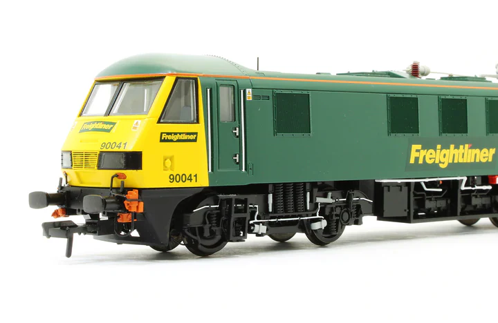32-612ASR Class 90 90041 Freightliner Green Electric Locomotive (DCC Ready) - Image 3