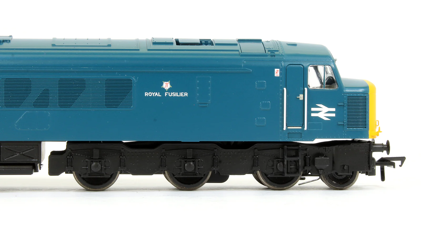 Pre-Owned 32-686NF Class 45/0 45046 'Royal Fusilier' BR Blue Diesel Locomotive (Regional Exclusive) - DCC Fitted - Image 4