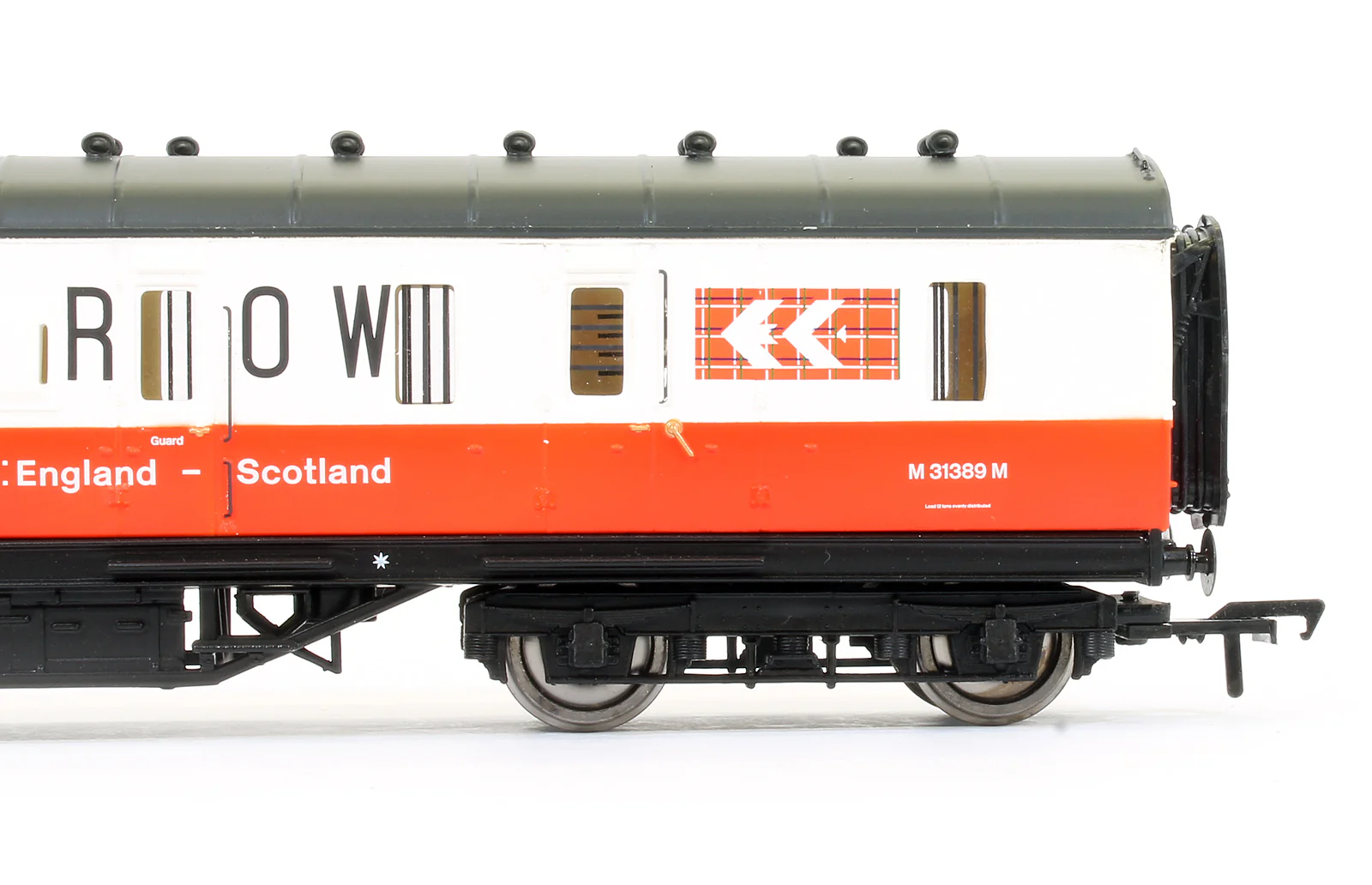 Pre-Owned 34-331 EX-LMS 50ft Stanier Parcels Van In Tartan Arrow Livery - Image 3