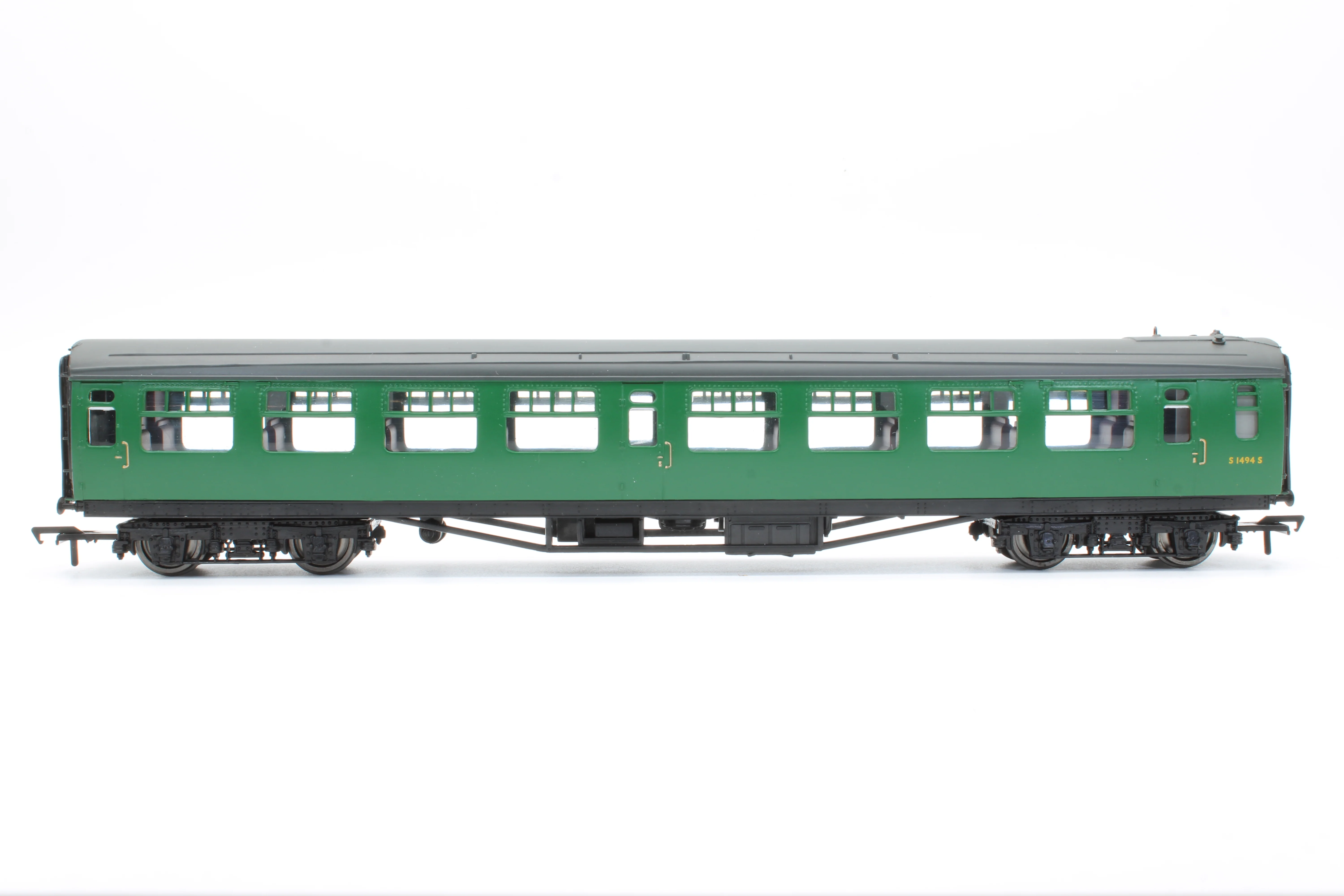 Pre-Owned Bulleid 2nd Open Coach BR (SR) Green S1494S - Image 3