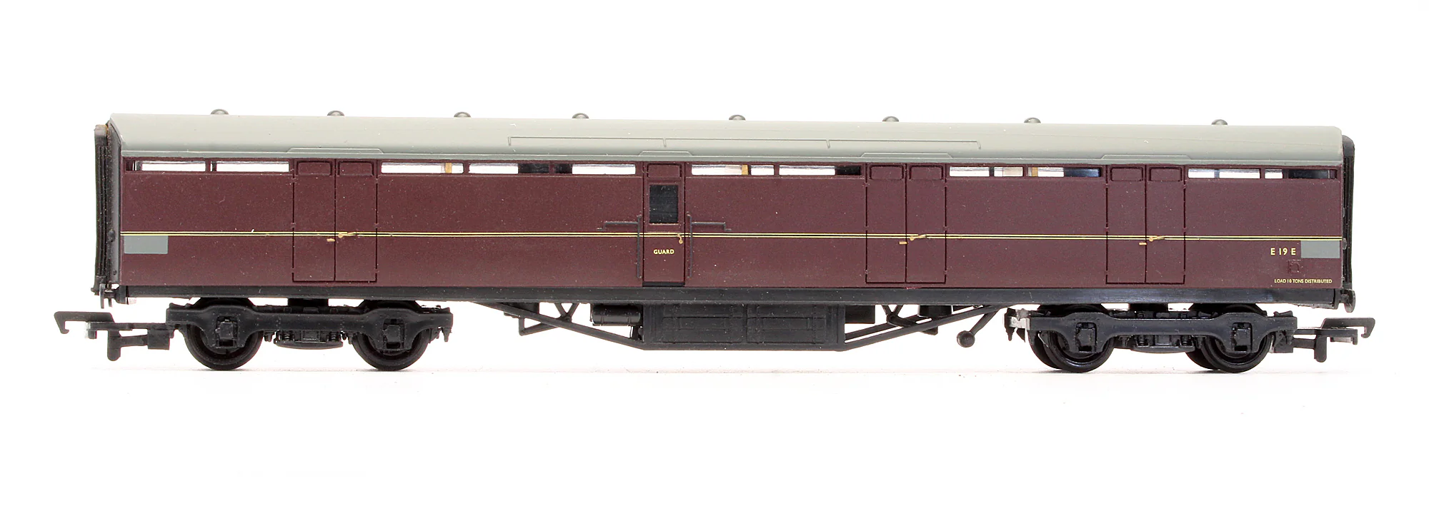 Pre-Owned 34-650 60' Thompson BG Full Brake Coach BR Maroon 'E 19 E' - Image 3