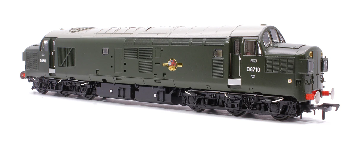 35-302SF Class 37/0 Split Headcode D6710 BR Green (Late Crest) Diesel Locomotive (DCC Sound) - Image 3