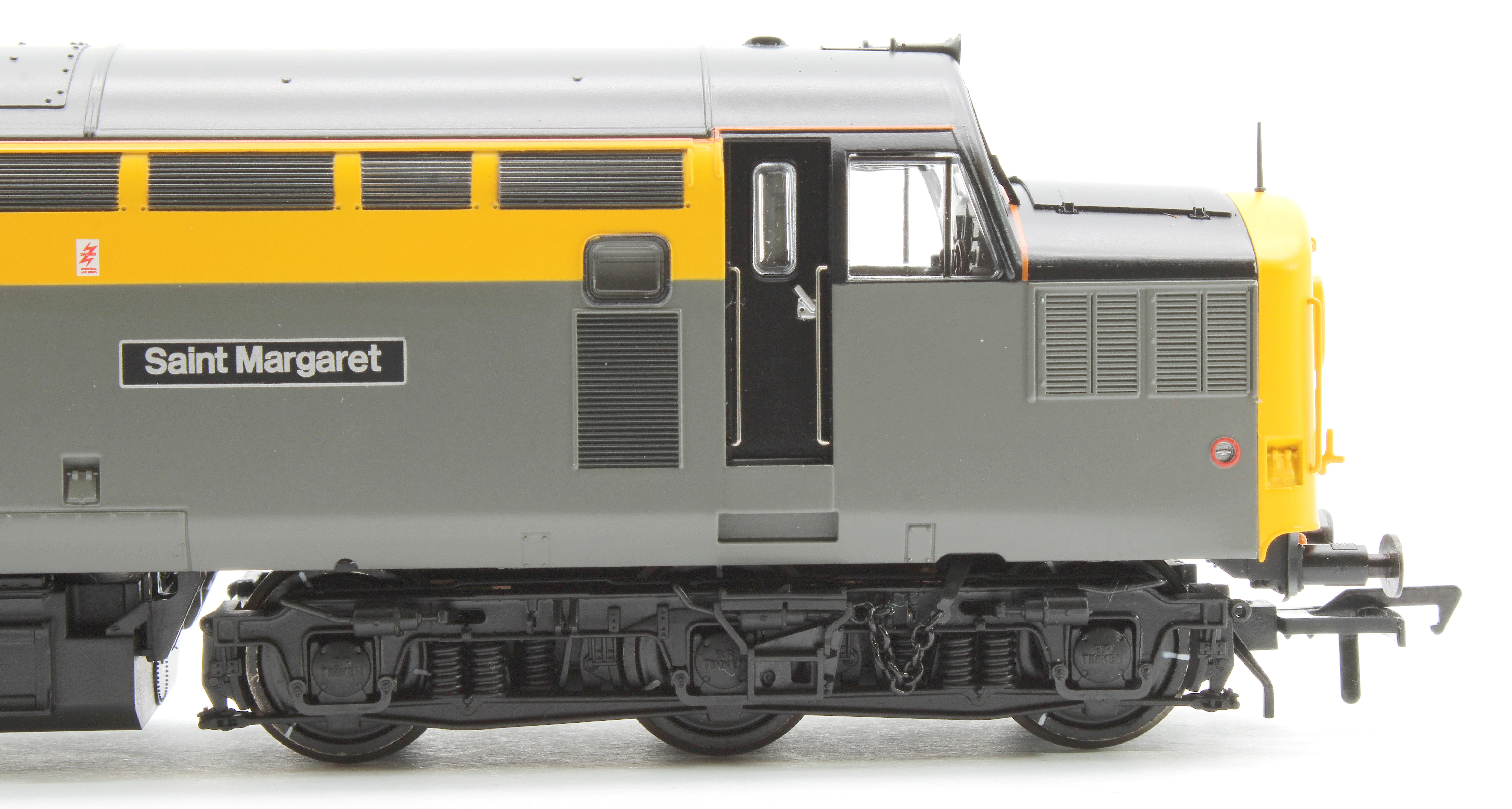 35-308SF Class 37/0 Centre Headcode 37201 'St. Margaret' BR Eng. Grey & Yellow Diesel Locomotive (DCC Sound) - Image 6