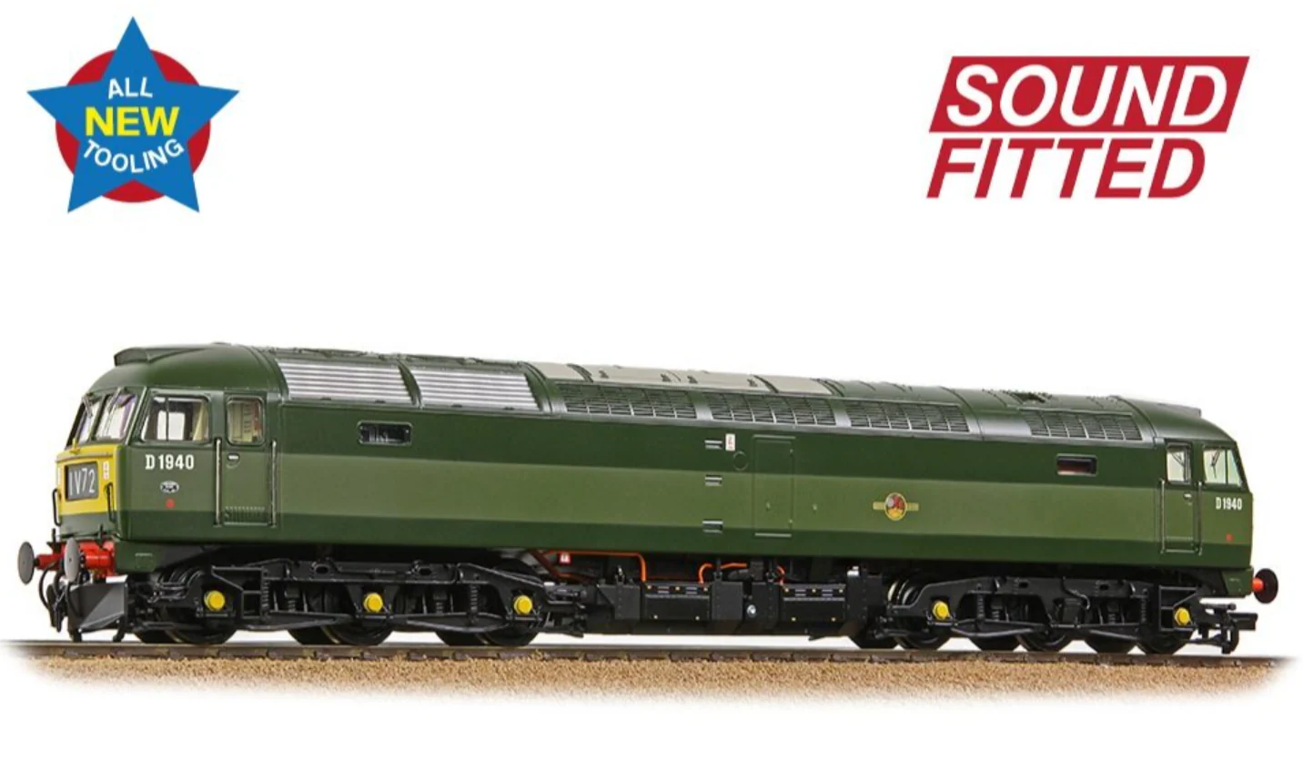 35-410BSF Class 47/0 D1940 BR Two-Tone Green (Small Yellow Panels) Diesel Locomotive - DCC Sound