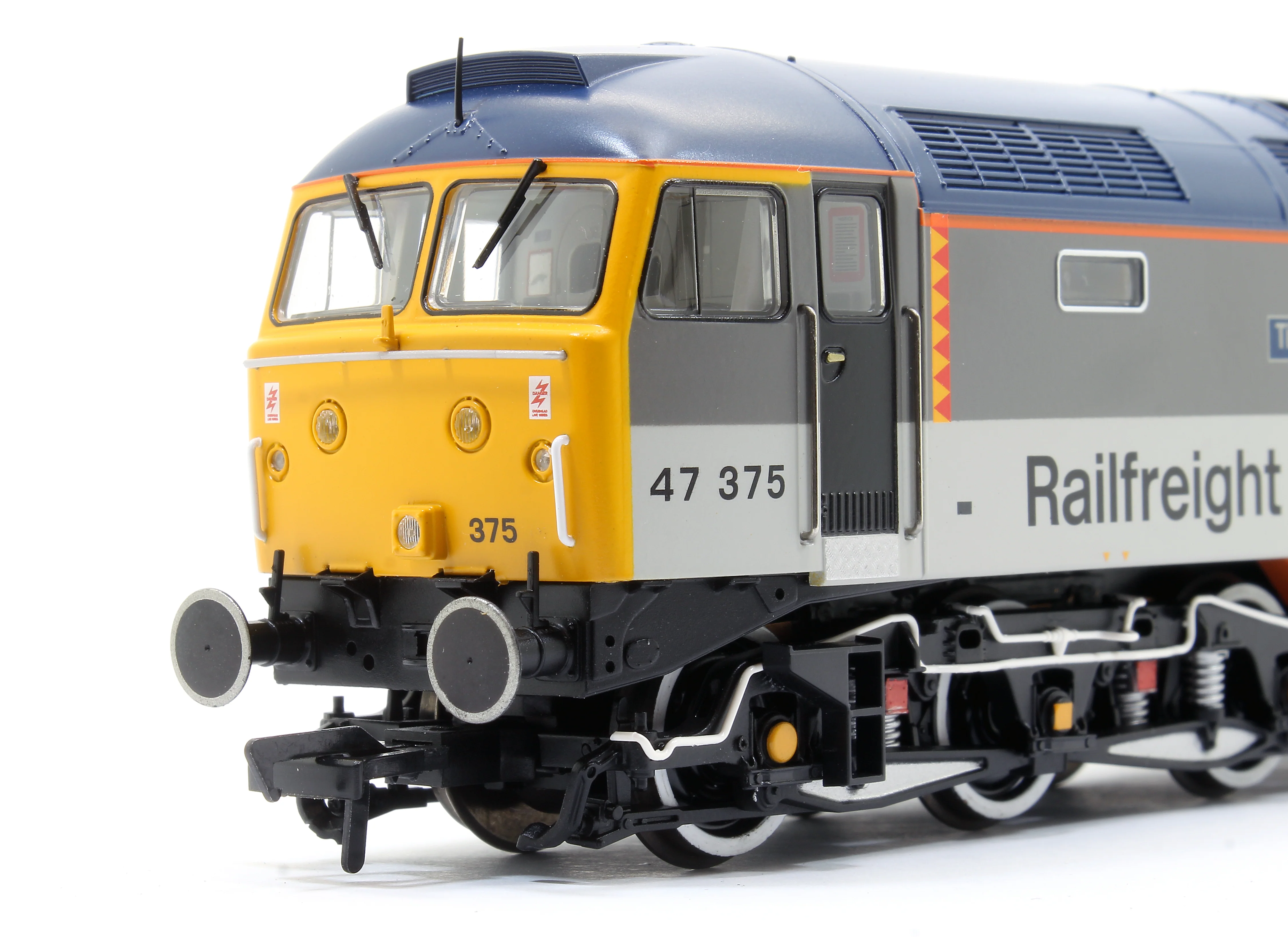35-419SR Class 47/3 47375 'Tinsley Traction Depot' BR RF Distribution European Diesel Locomotive (DCC Ready) - Image 2