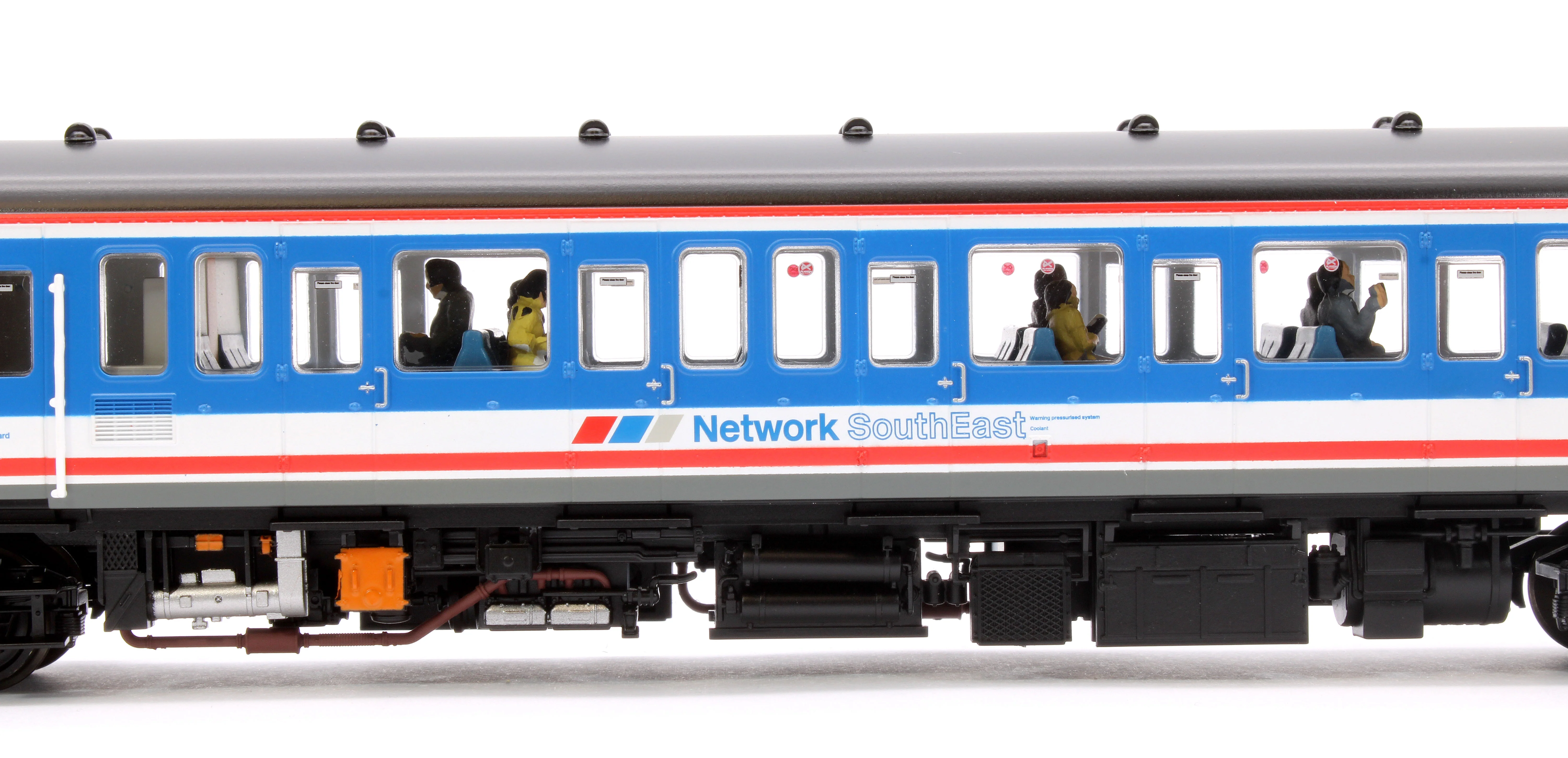 35-530PF Class 121 Single-Car DMU 55022 BR Network SouthEast (Original) - Fitted Passengers - Image 7