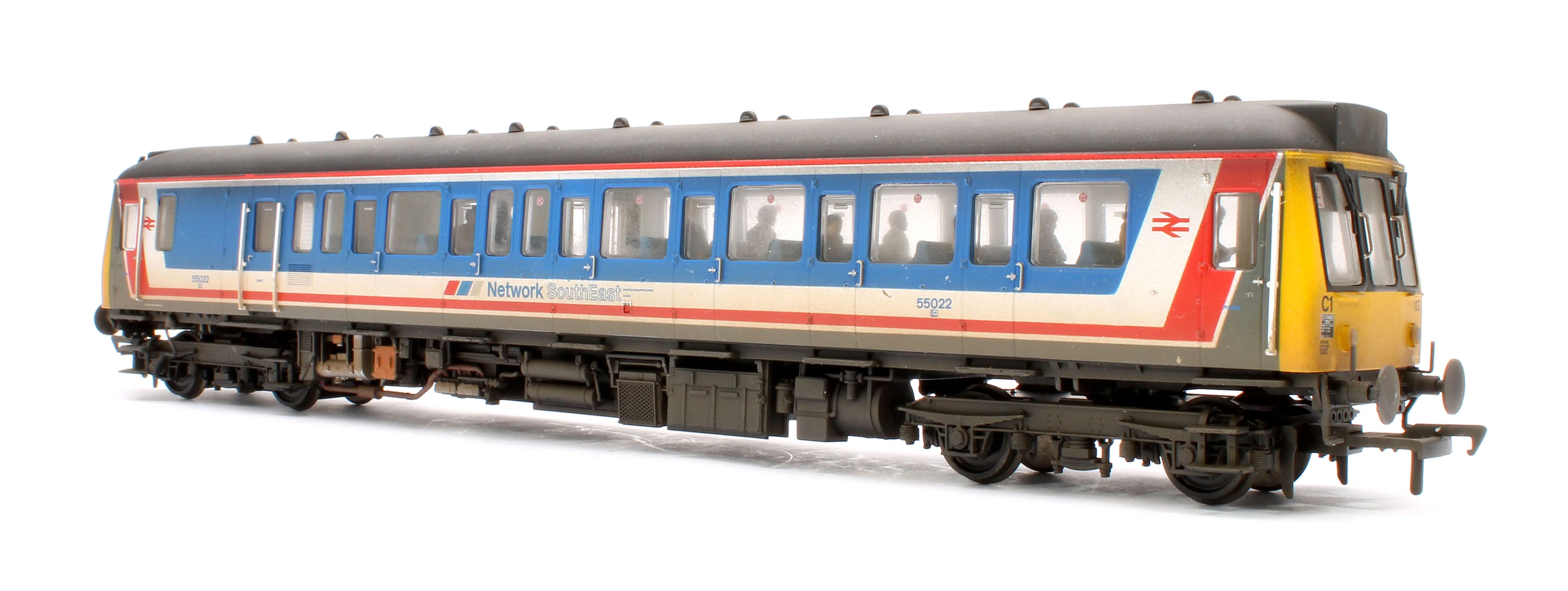 35-530PF-RW Pre-Owned Class 121 Single-Car DMU 55022 BR Network SouthEast (Original) - Fitted Passengers & Weathered - Image 4