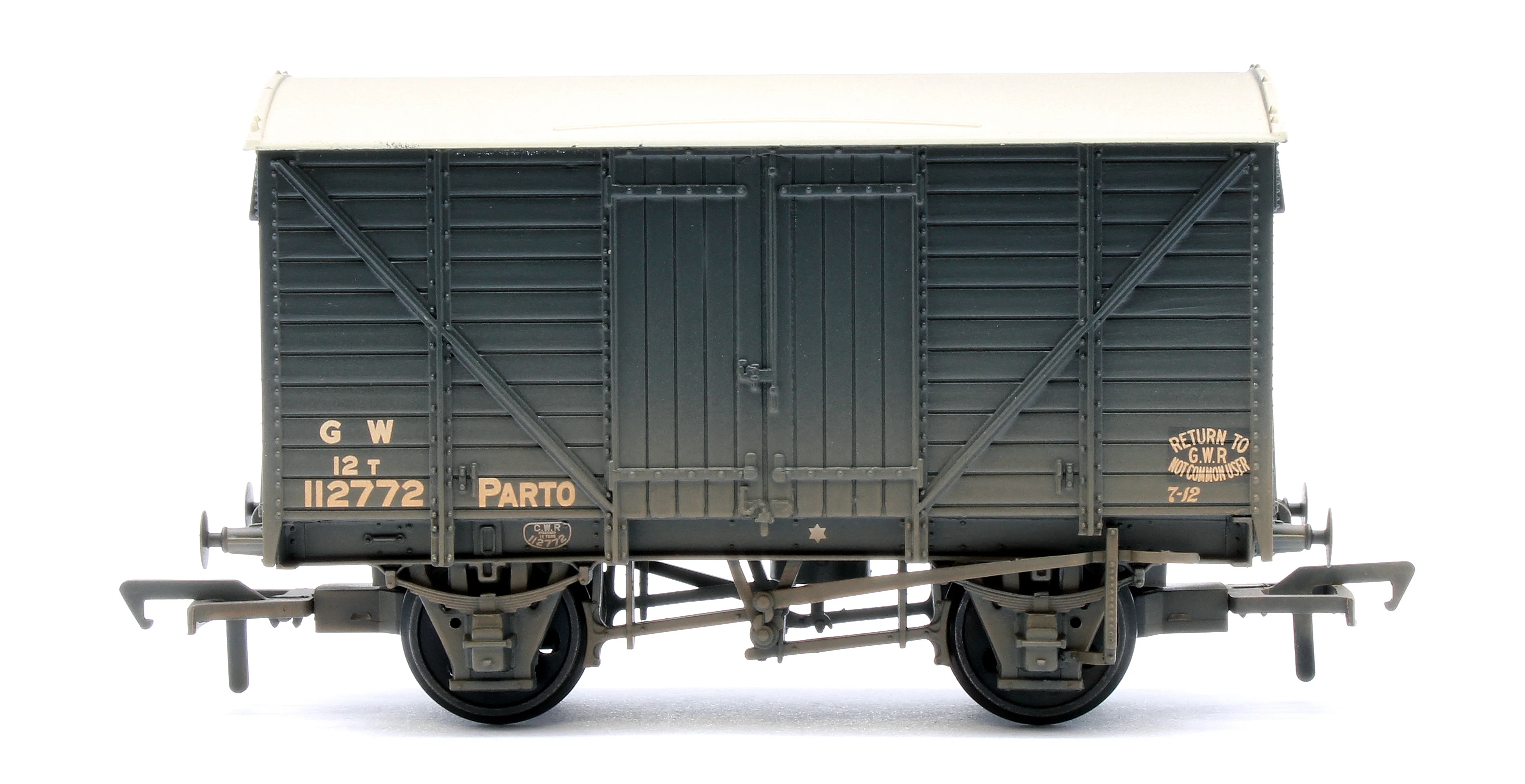 37-727B GWR 12T 'Parto' Ventilated Van 'Parto' GWR Grey 112772 - Weathered - Image 3