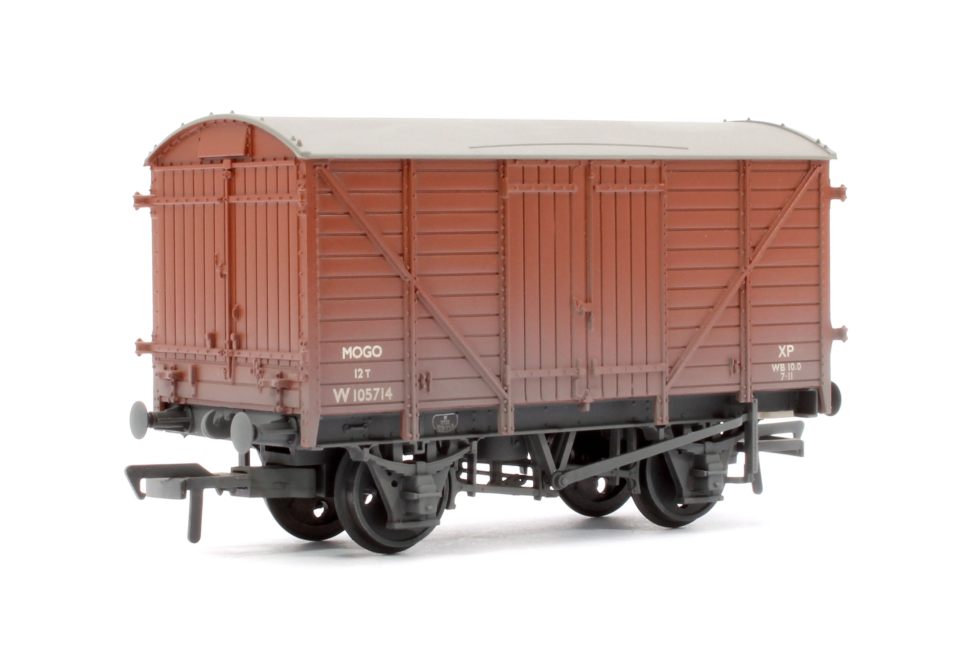 37-780C GWR 12T 'Mogo' Motor Car Van BR Bauxite (Early) W105714 - Weathered