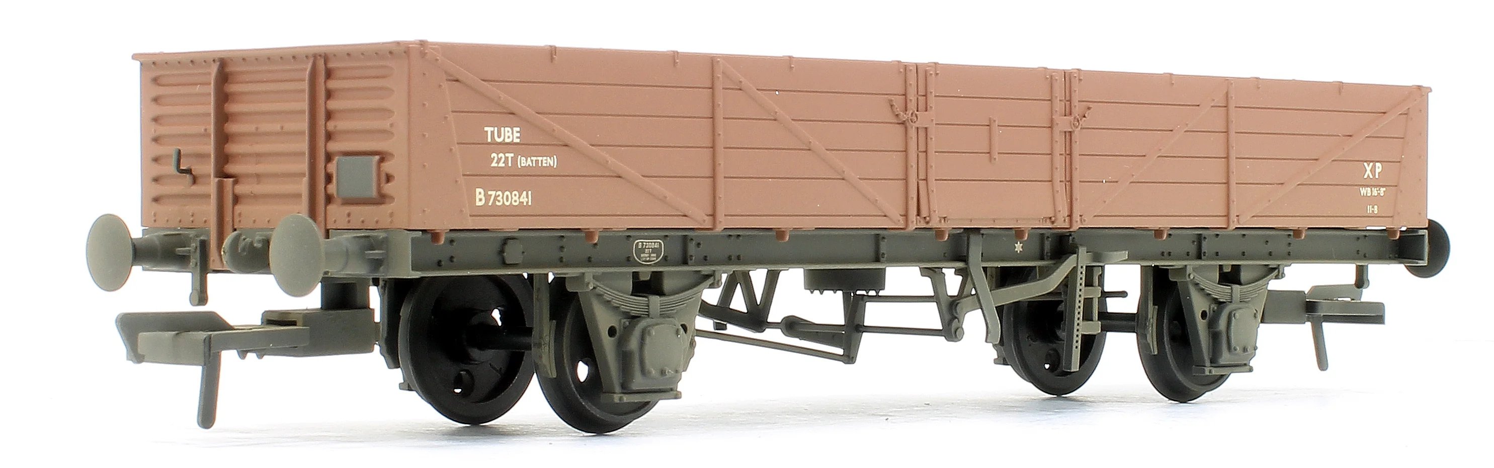 38-752A BR 22T Tube Wagon BR Bauxite (Late) 730841 - Weathered - Image 2