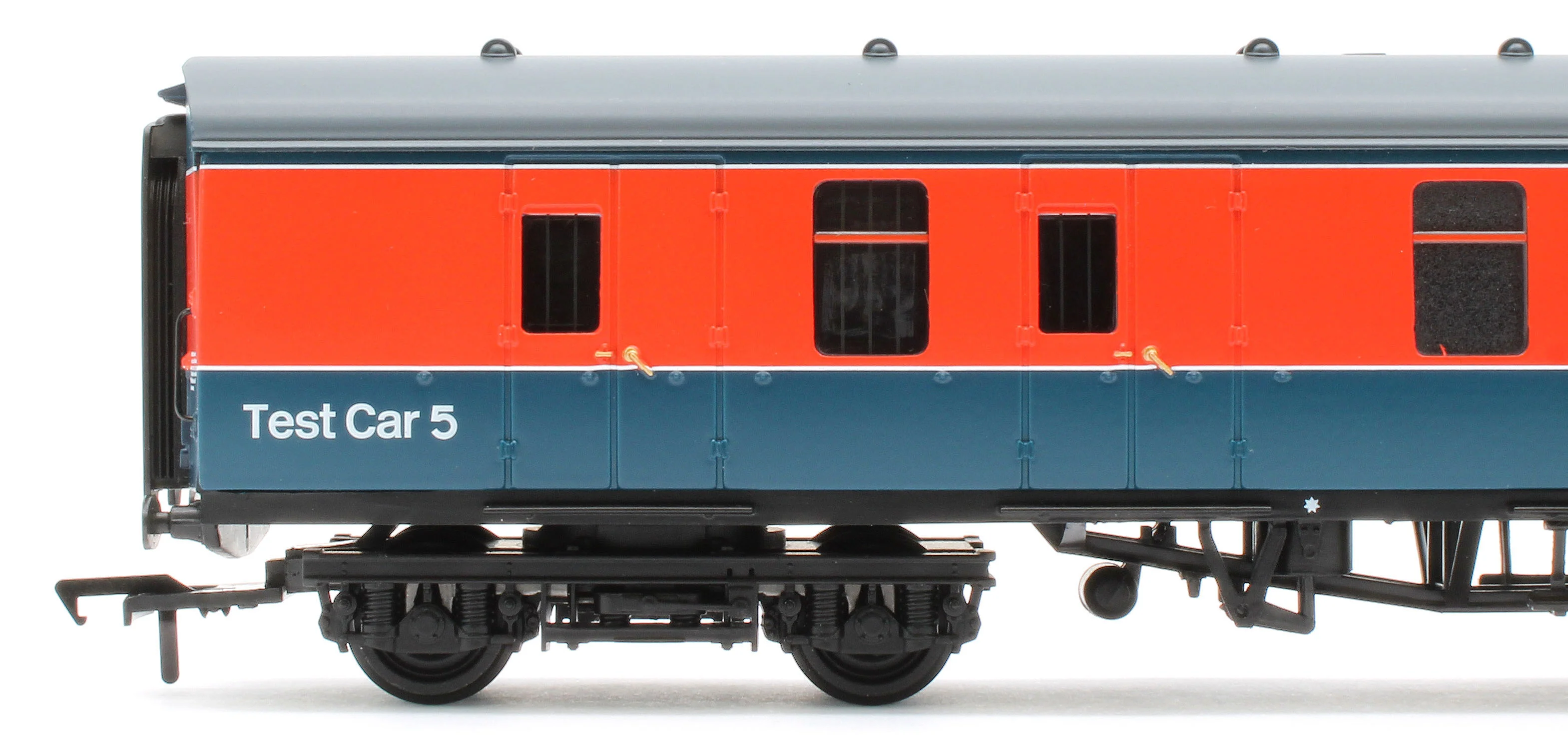 39-001S Mk1 BSK BR Research Department RTC "Test Car 5" ADB975051 - Image 4