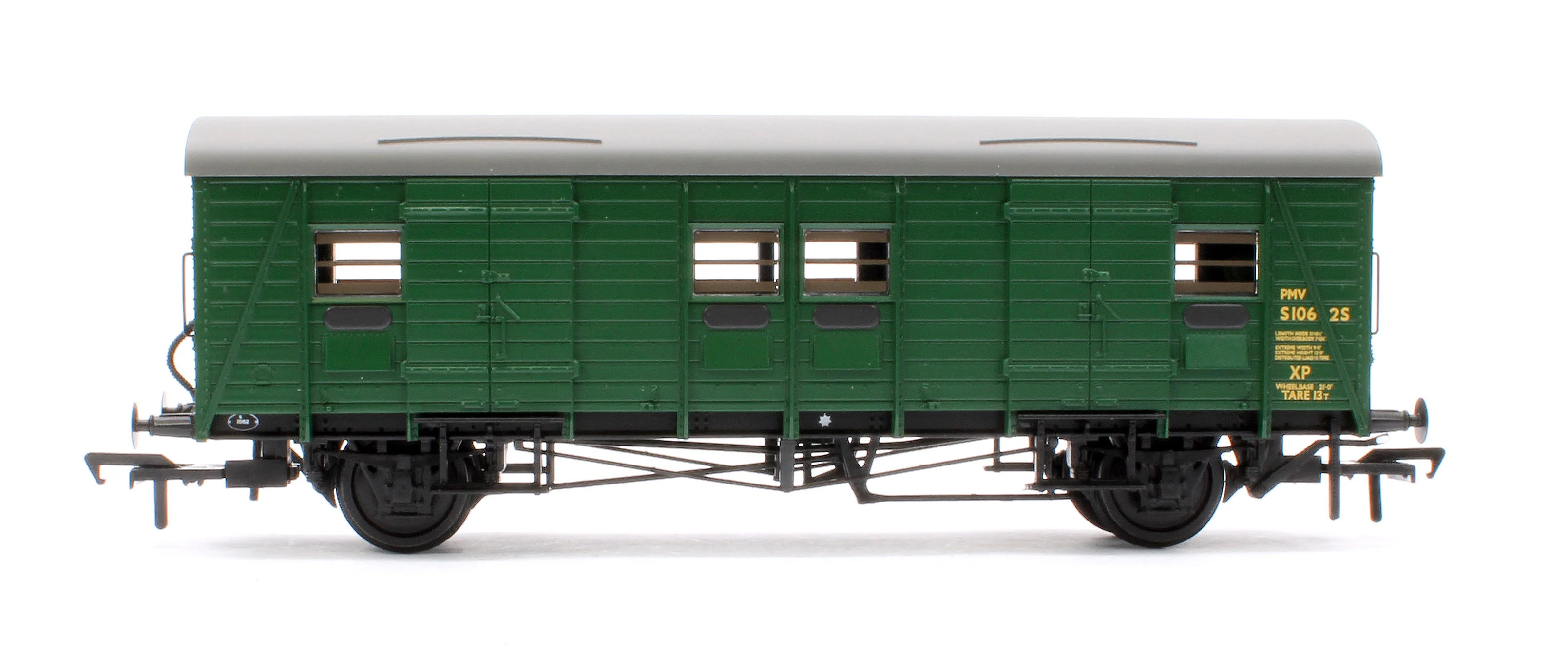39-527B SR PMV Parcels & Miscellaneous Van BR Green S1062S - Image 2